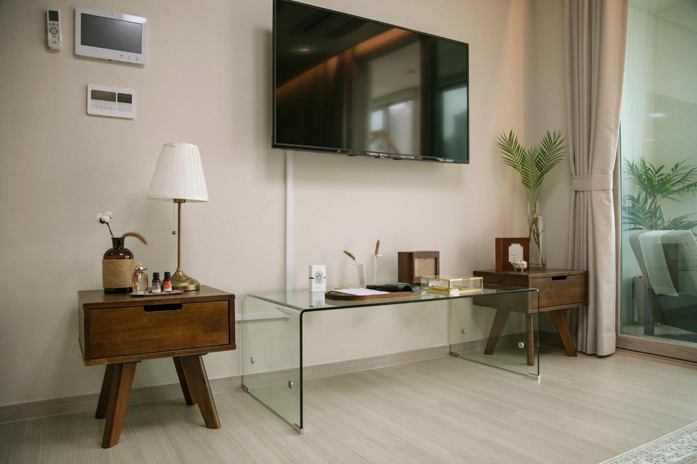 Suite - Photo 6