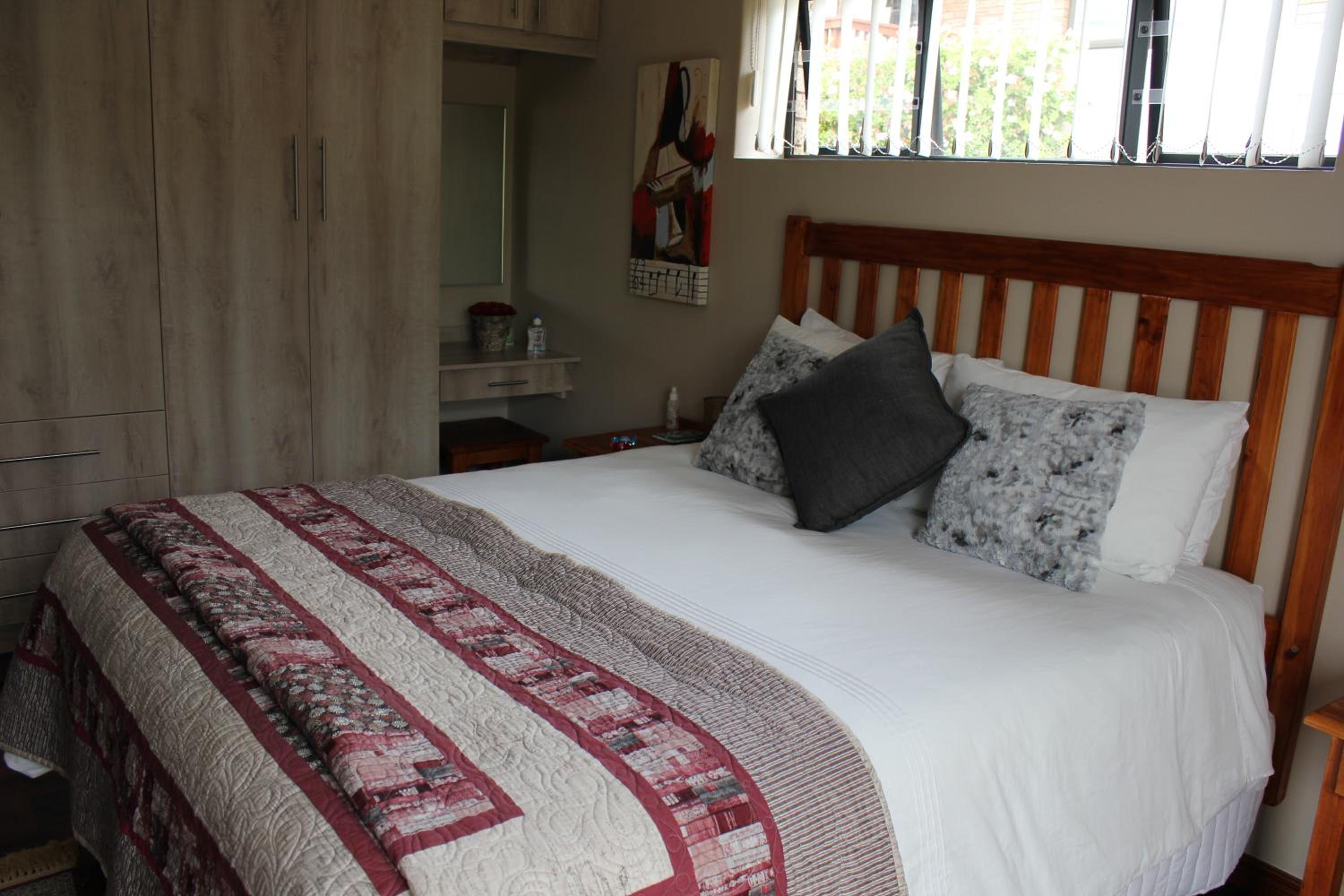 Deluxe Double Room photo 3