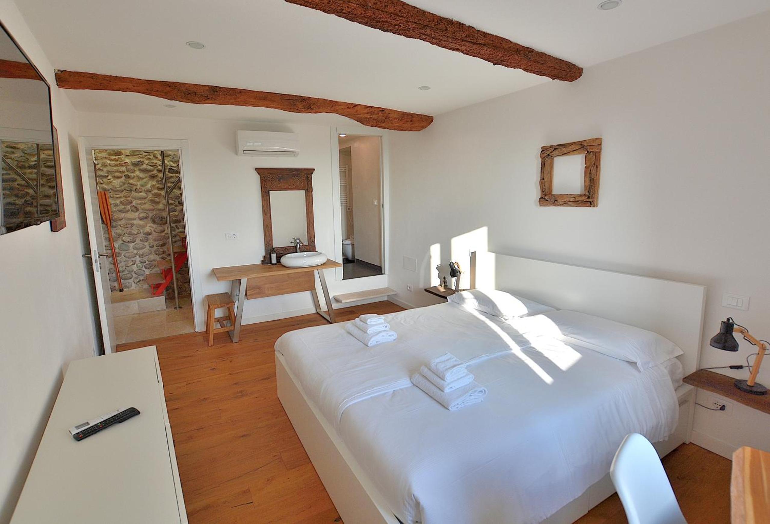 Apartment with Terrace photo 1