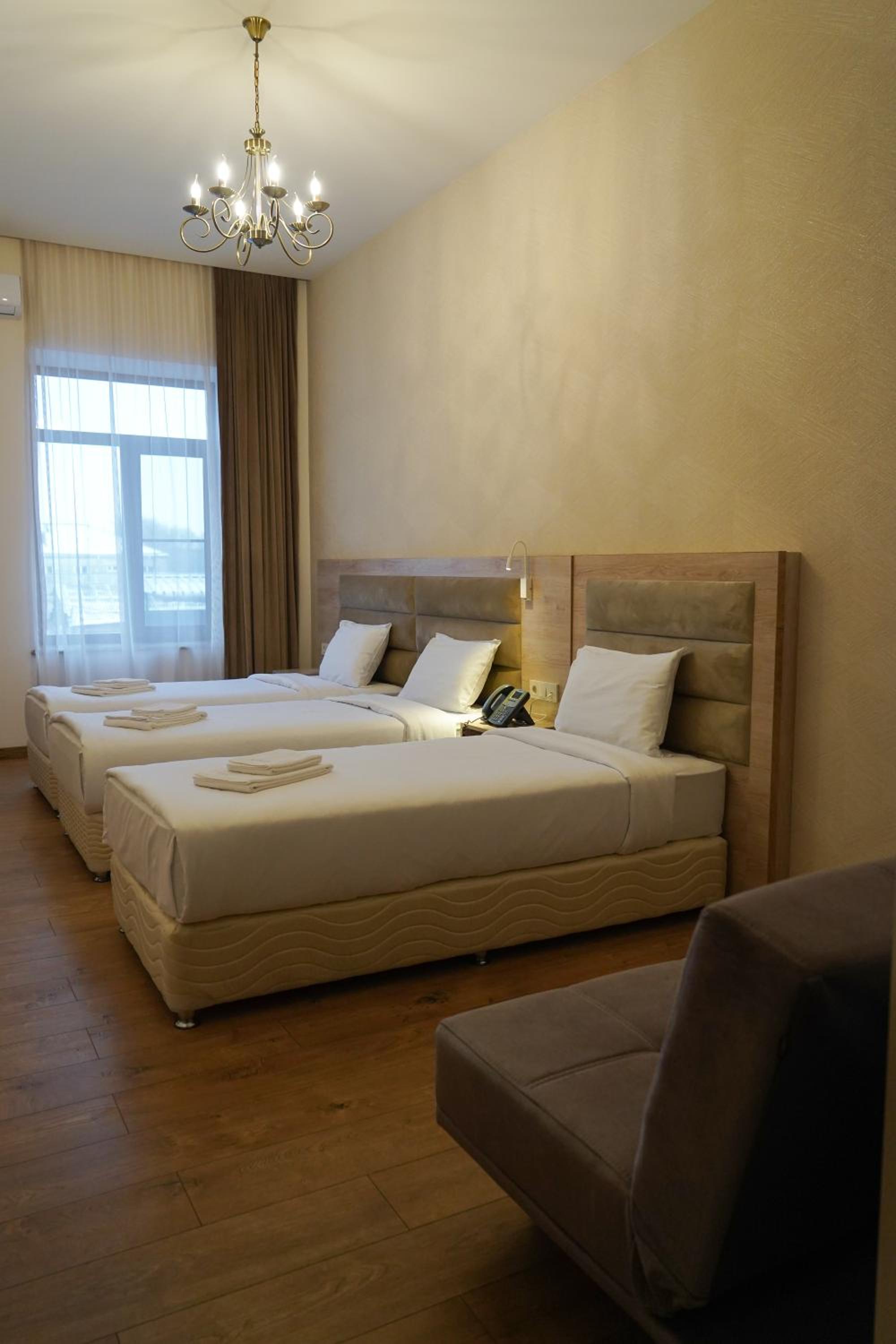 Triple Room with Bathroom