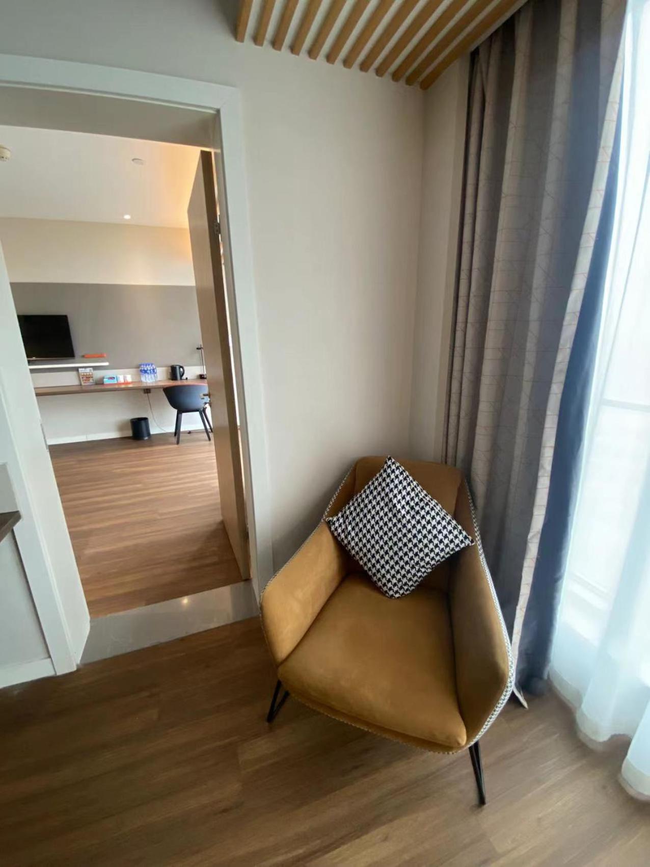 One-Bedroom Suite