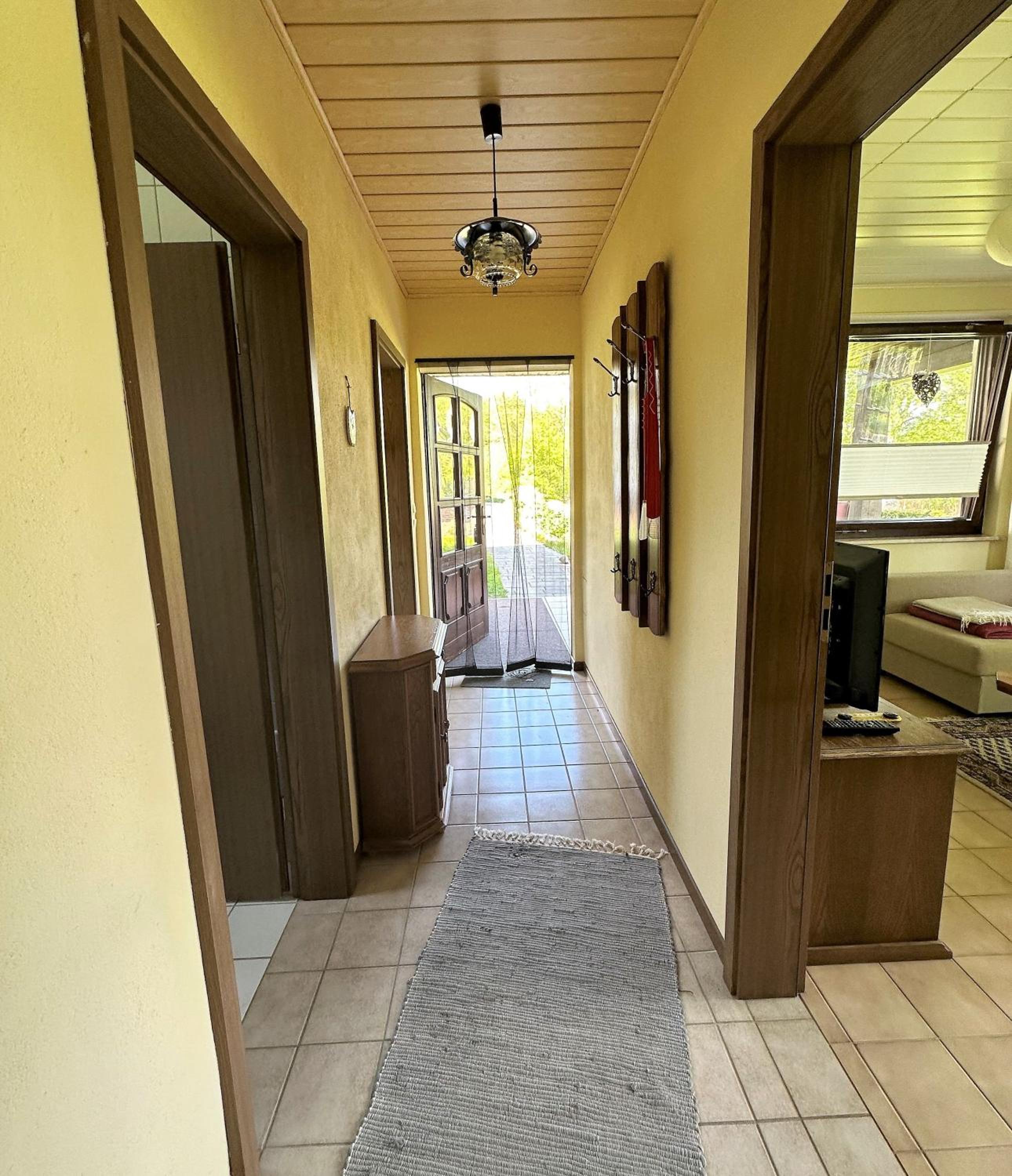One-Bedroom House photo 1