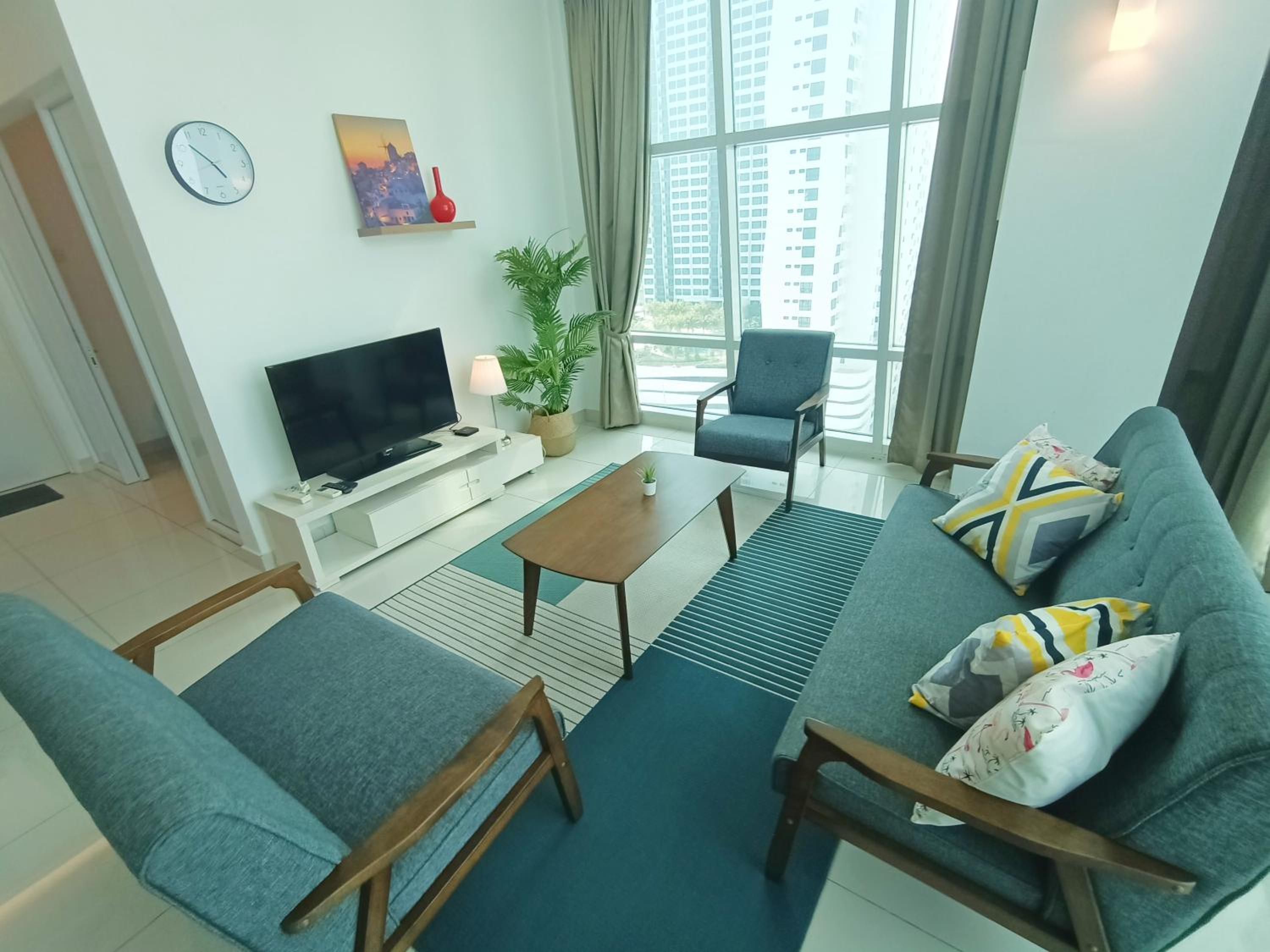 Two-Bedroom Apartment with Sea View