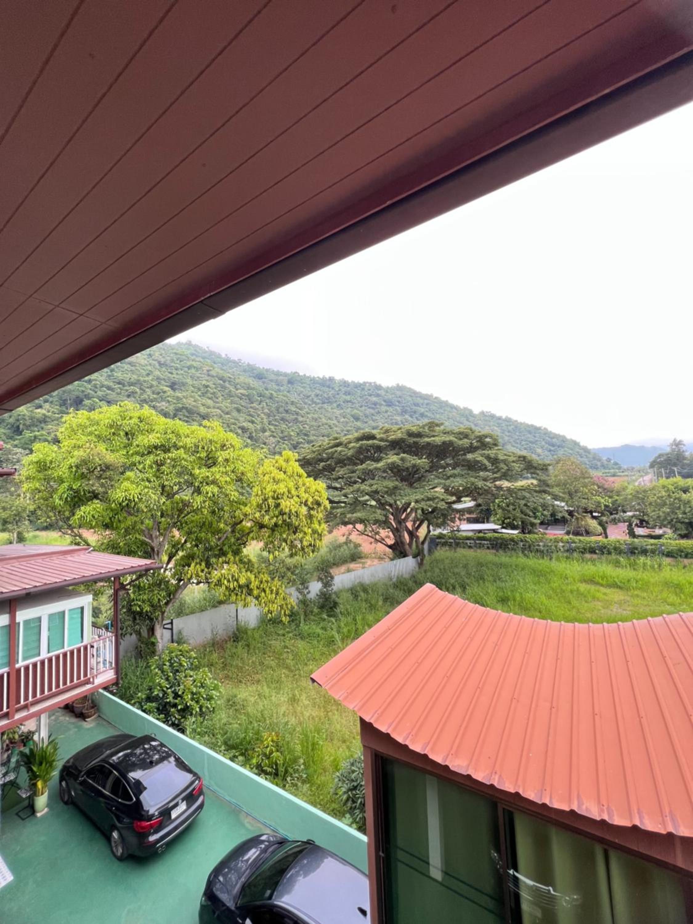Triple Room with Balcony - Photo 24