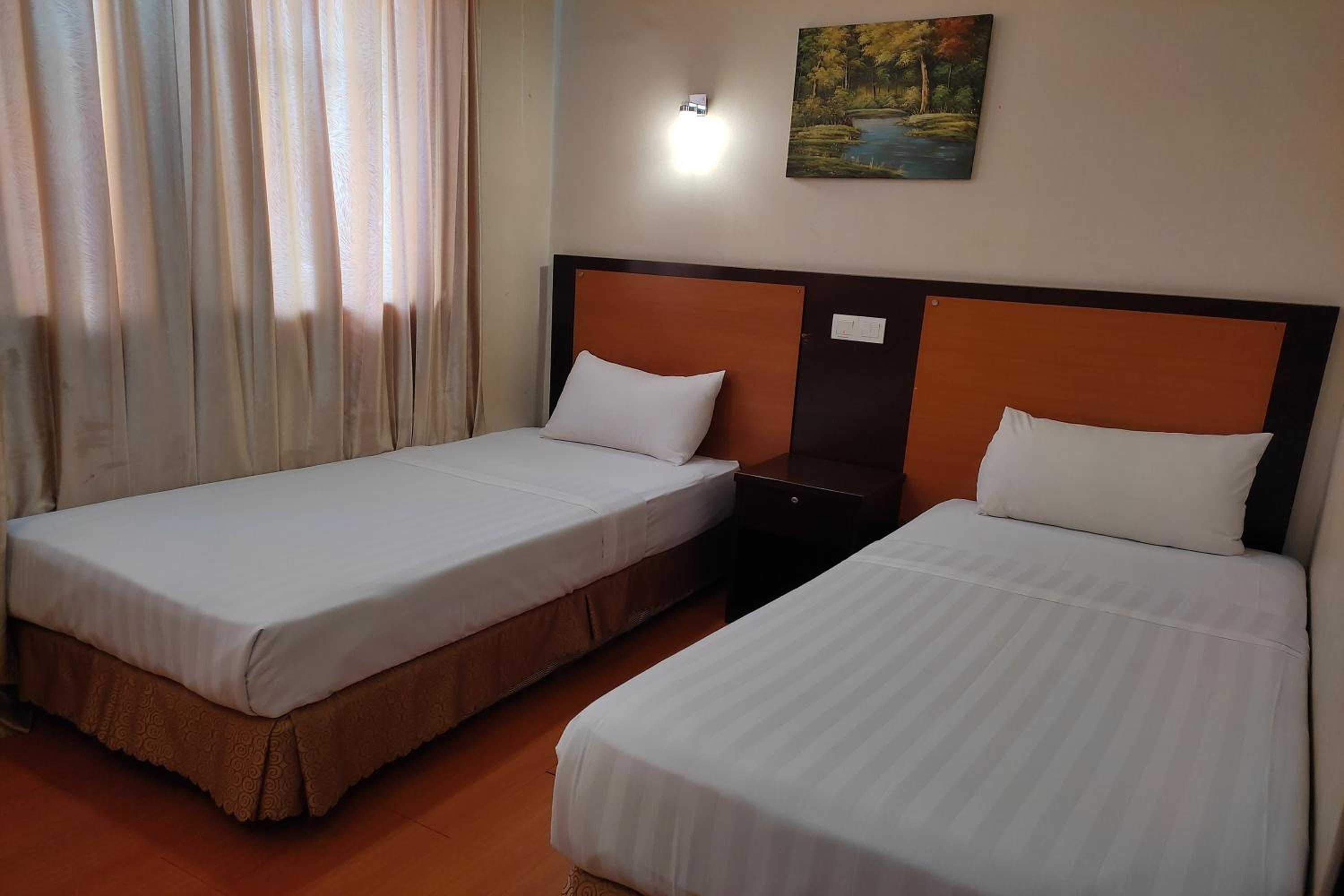 Superior Twin Room photo 2