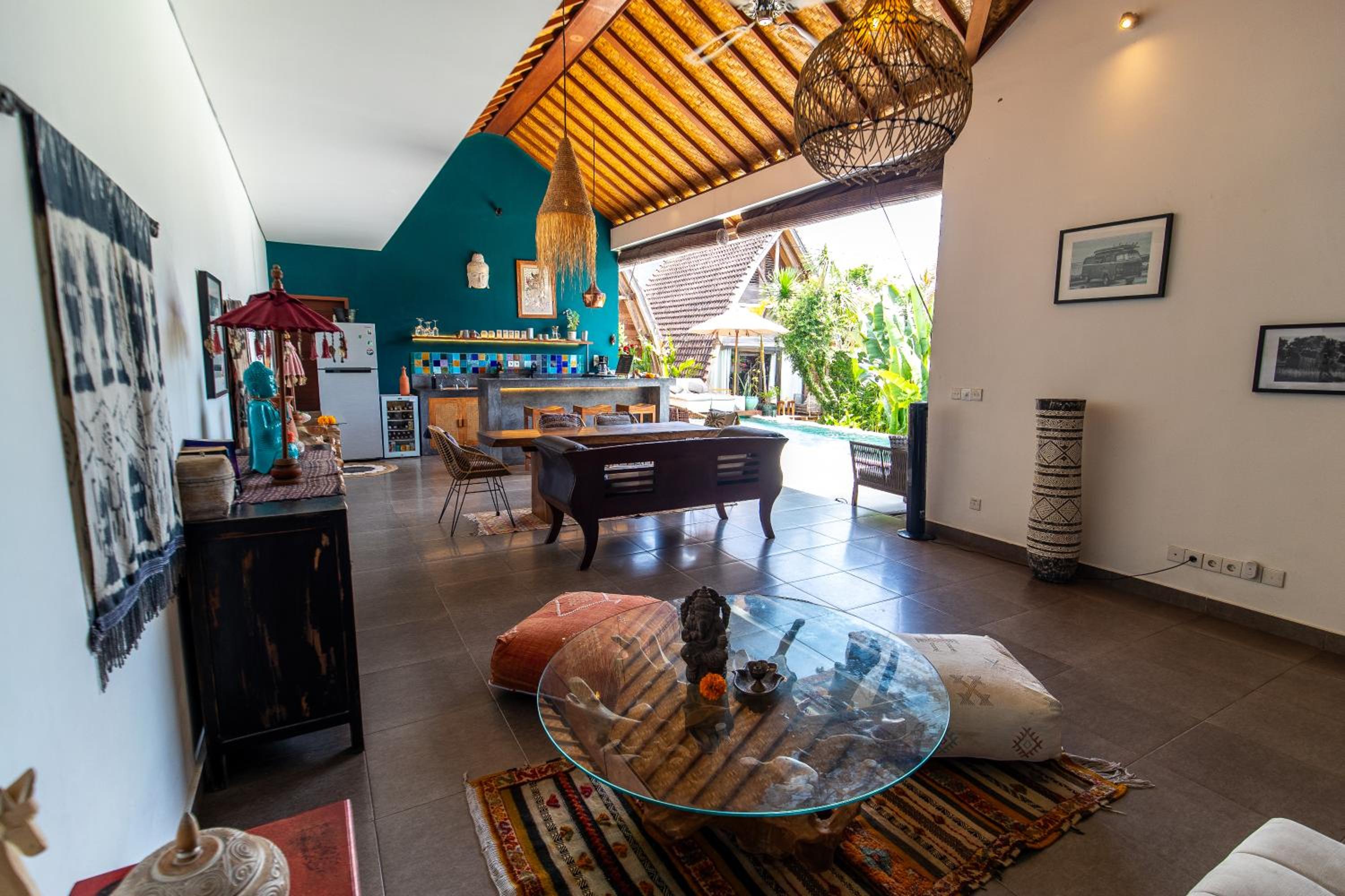 Double Room with Pool View - Photo 4