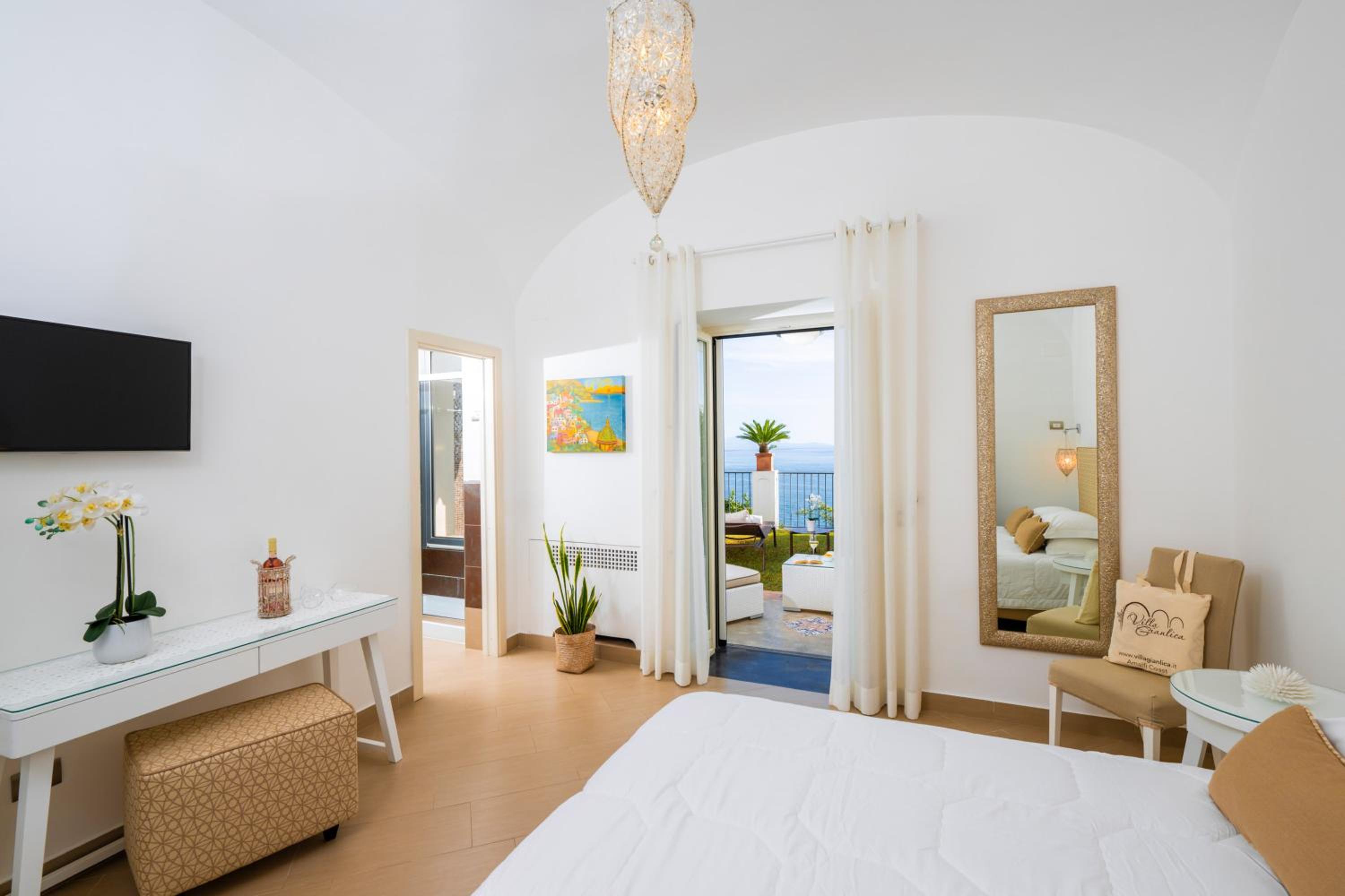 Double Room with Terrace photo 2
