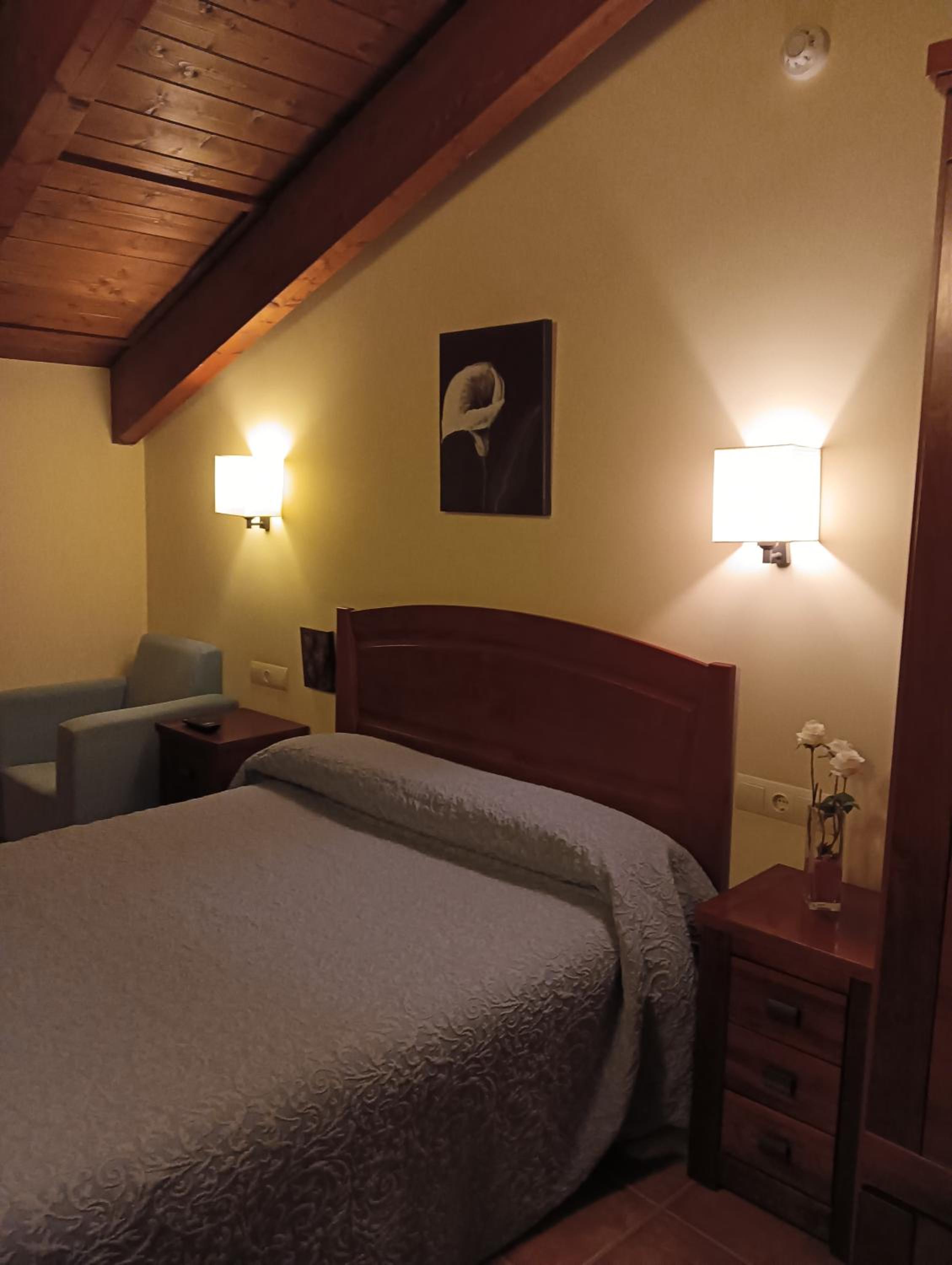 Triple Room (3 Adults) photo 2