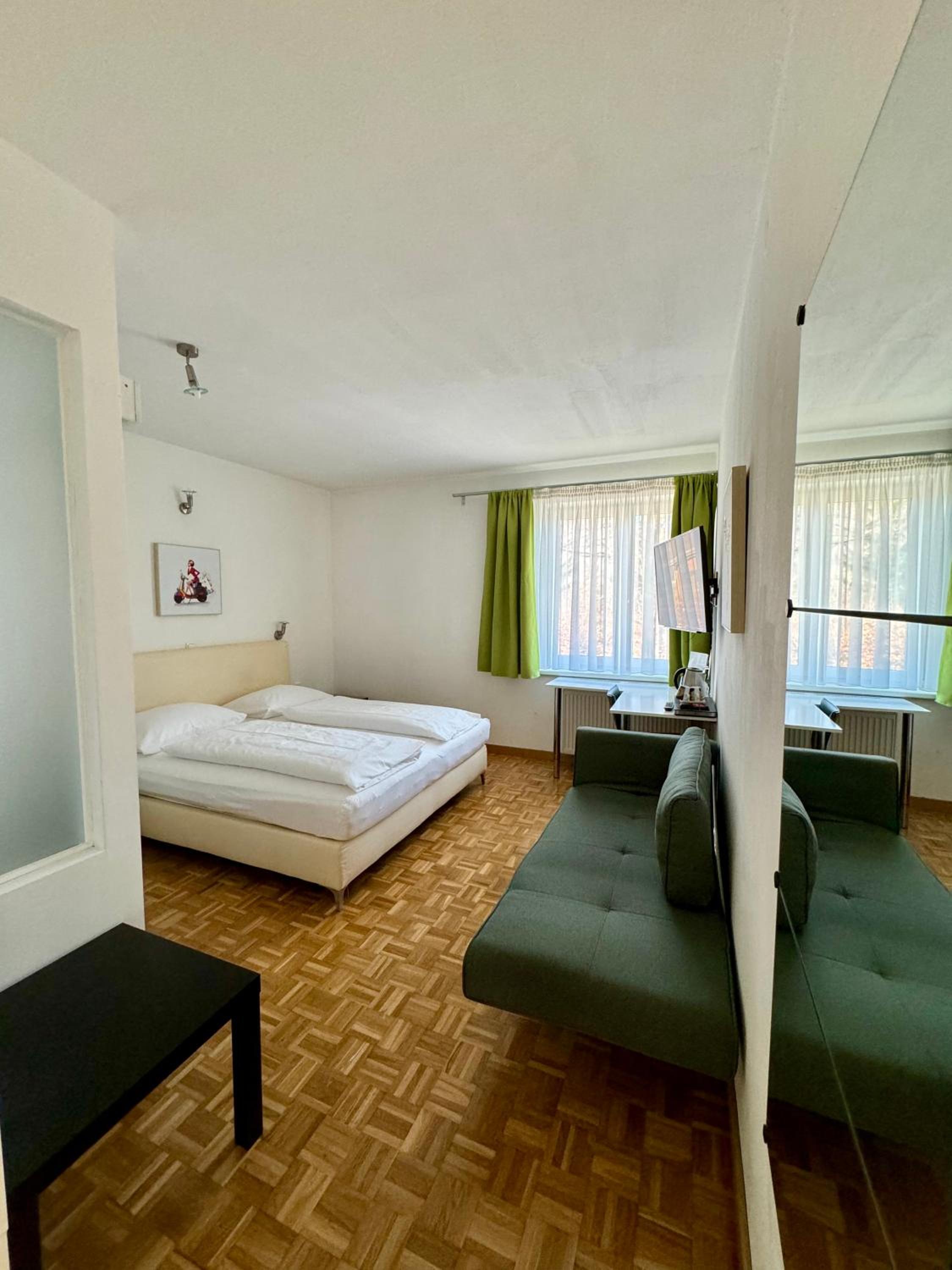 Triple Room photo 3