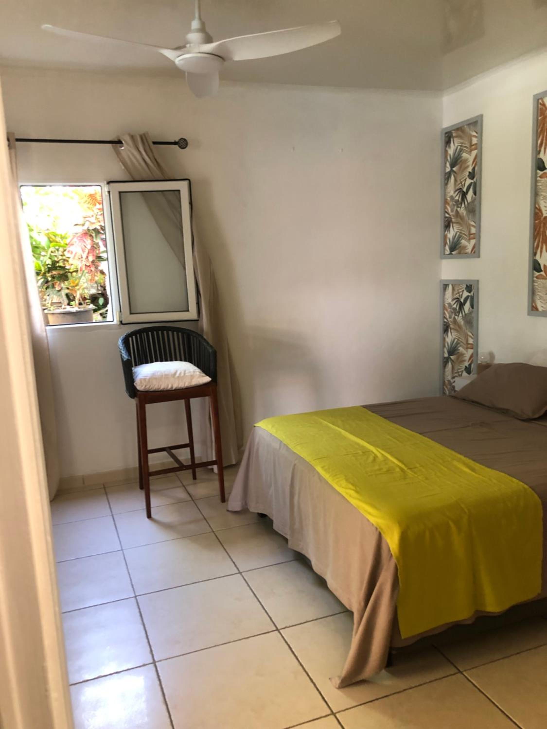 One-Bedroom House photo 3