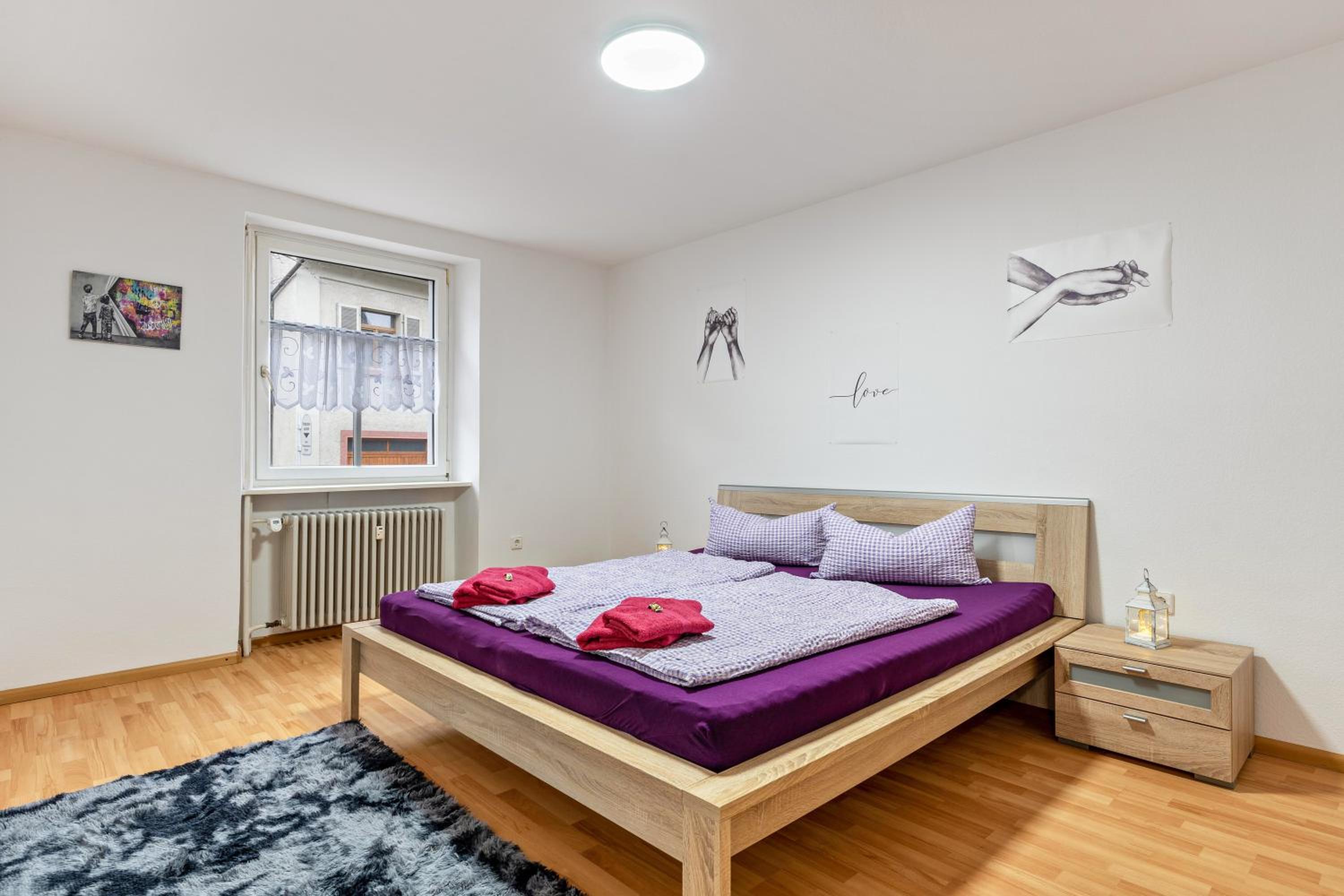 Two-Bedroom Apartment with Mountain View photo 3