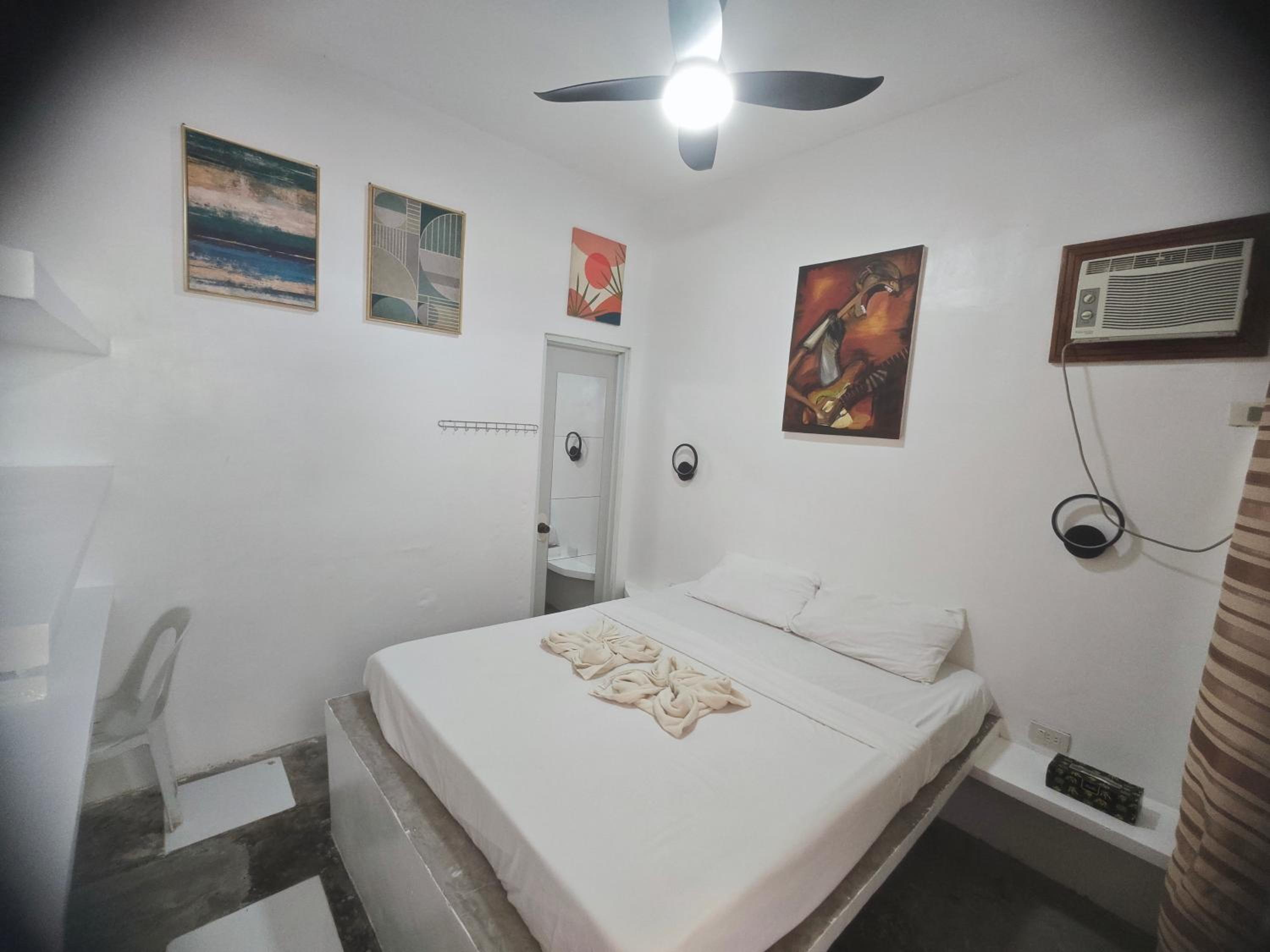 Queen Room