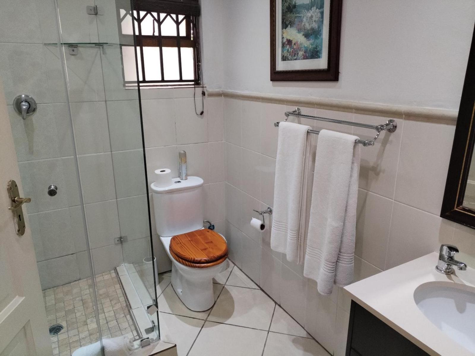 Deluxe Double or Twin Room photo 2