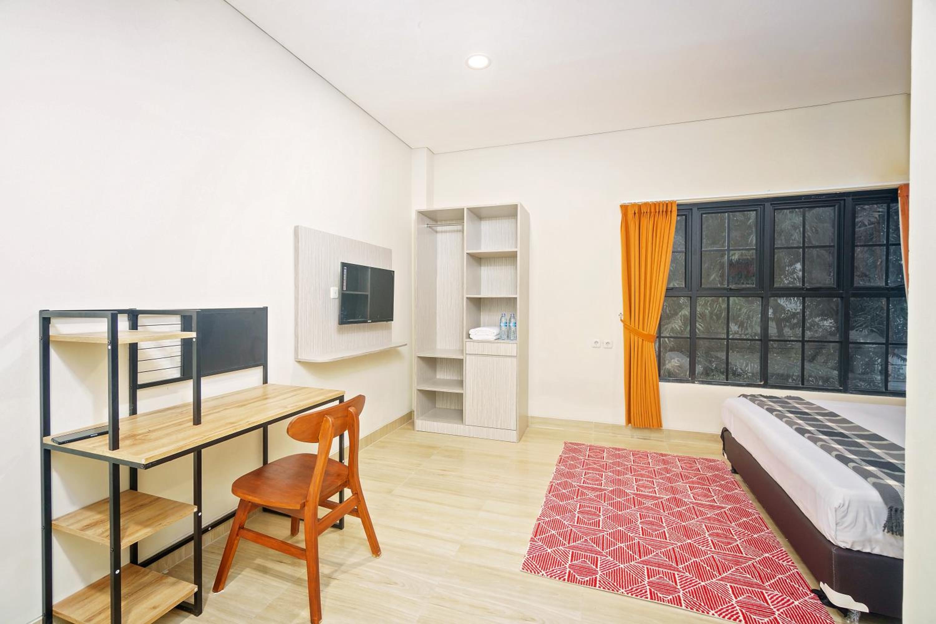 Suite - Photo 4