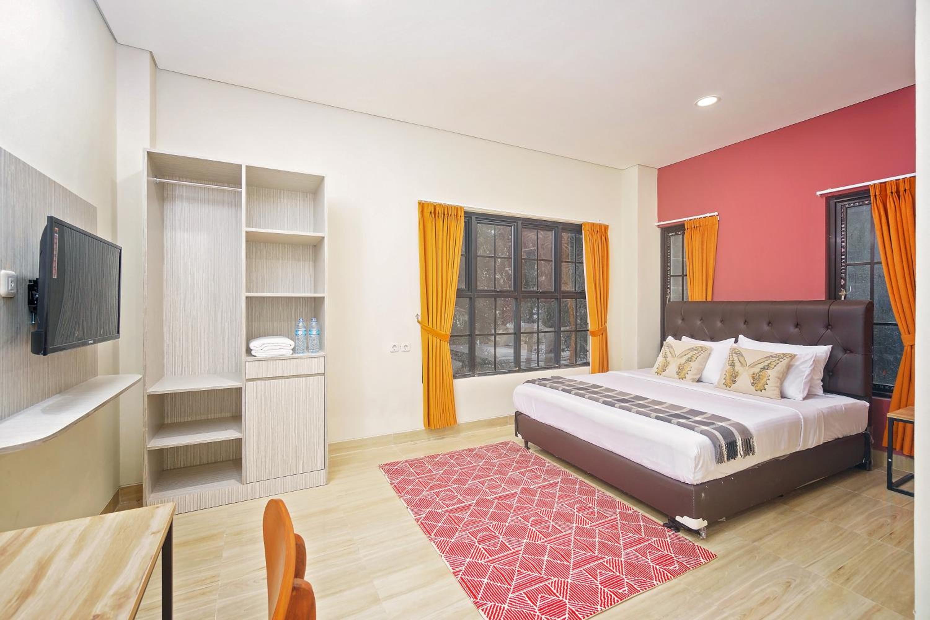 Suite - Photo 3