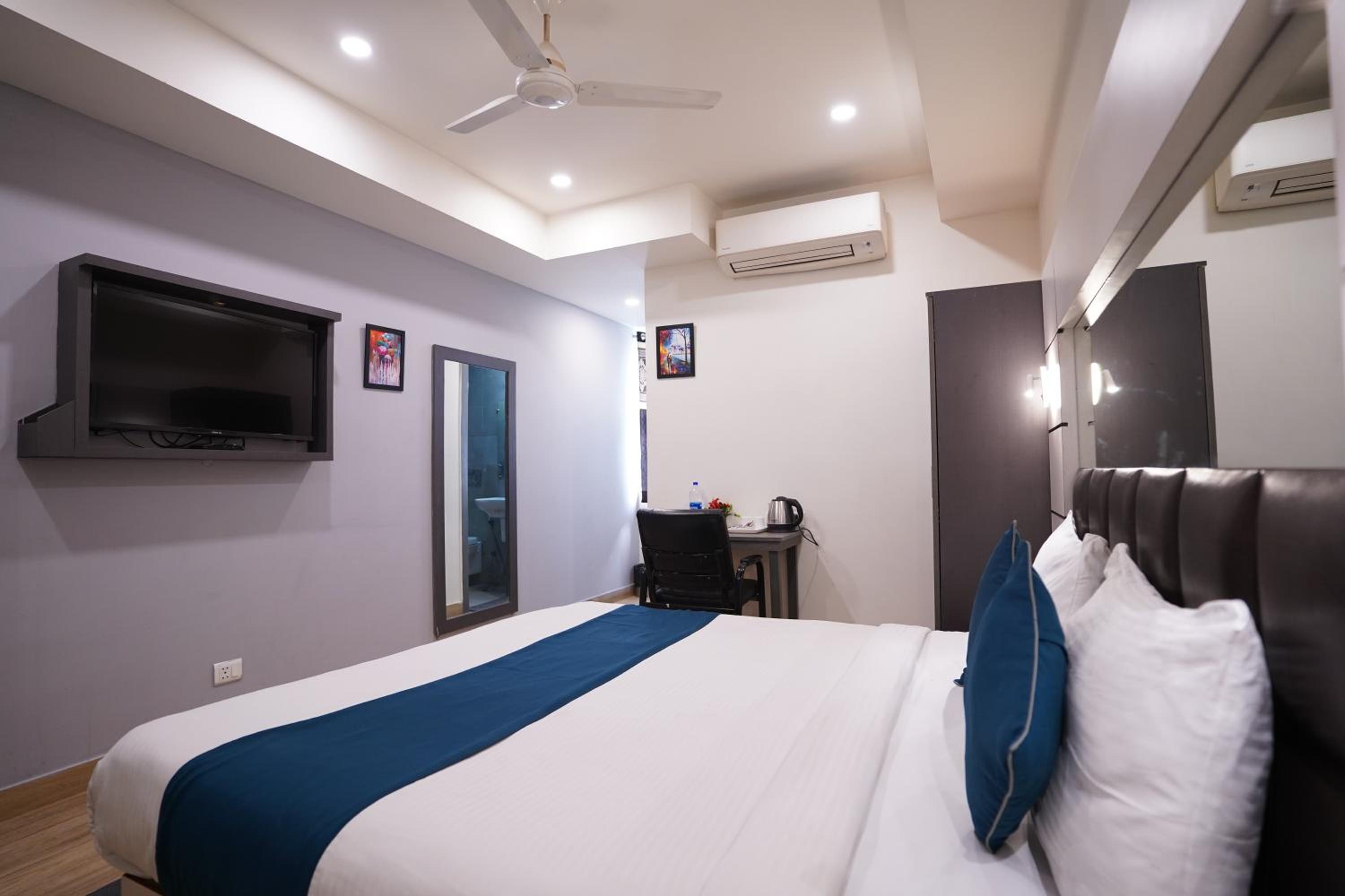 King Room
