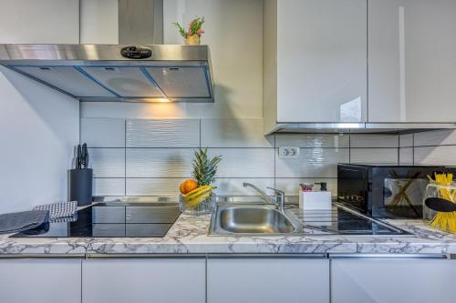 Holiday Home - Photo 10