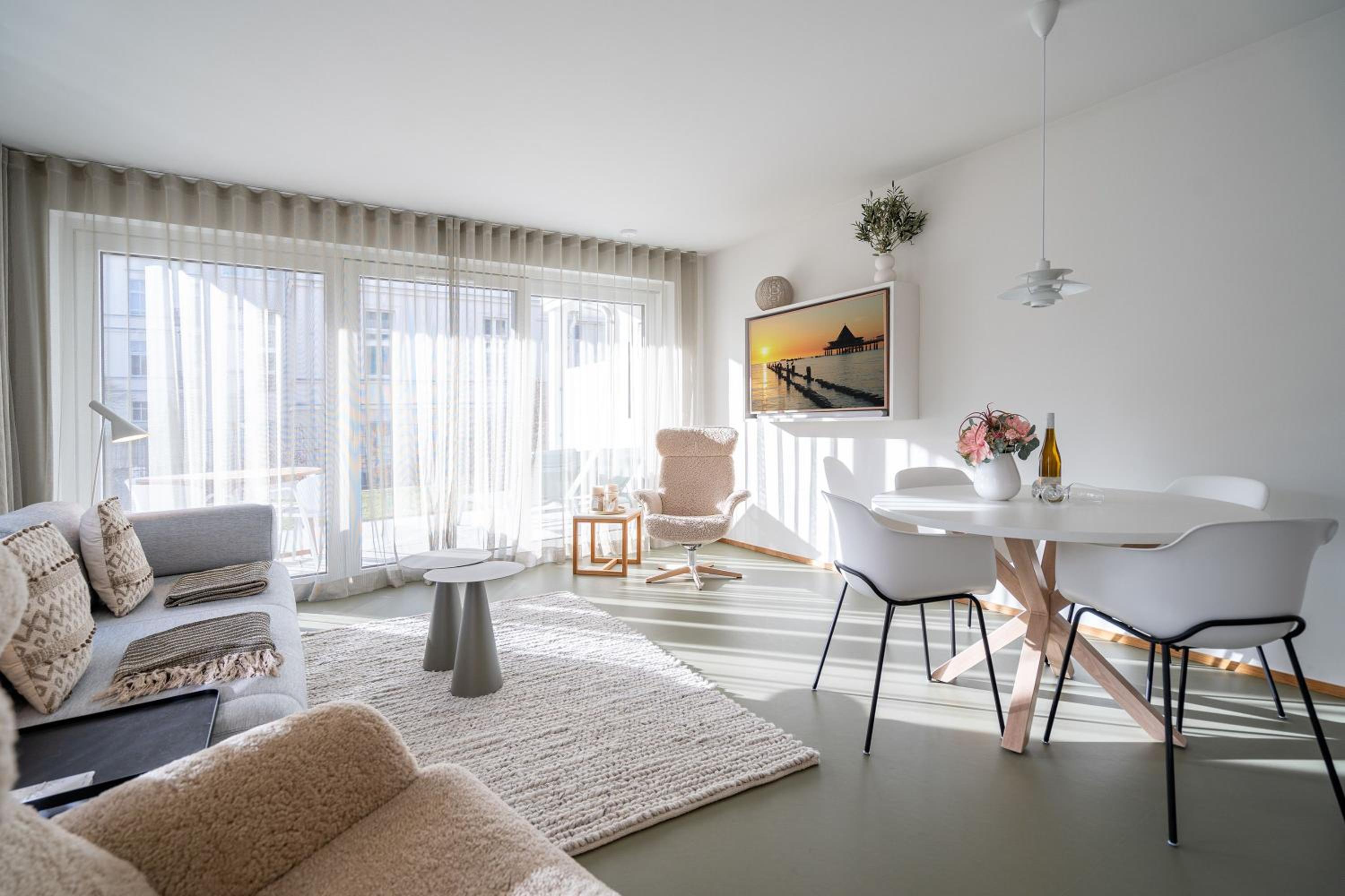 Two-Bedroom Apartment with Terrace photo 1