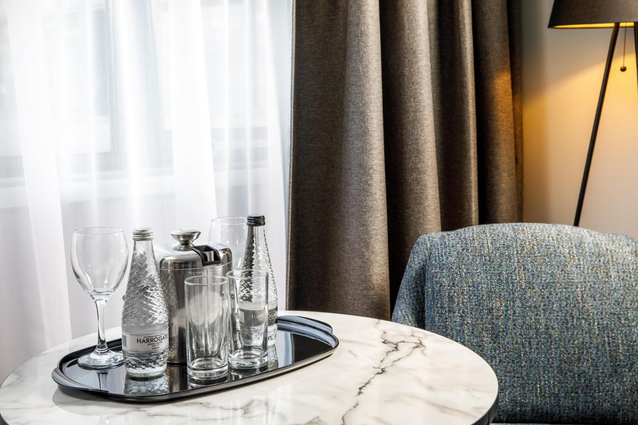 Premium Room - Photo 15