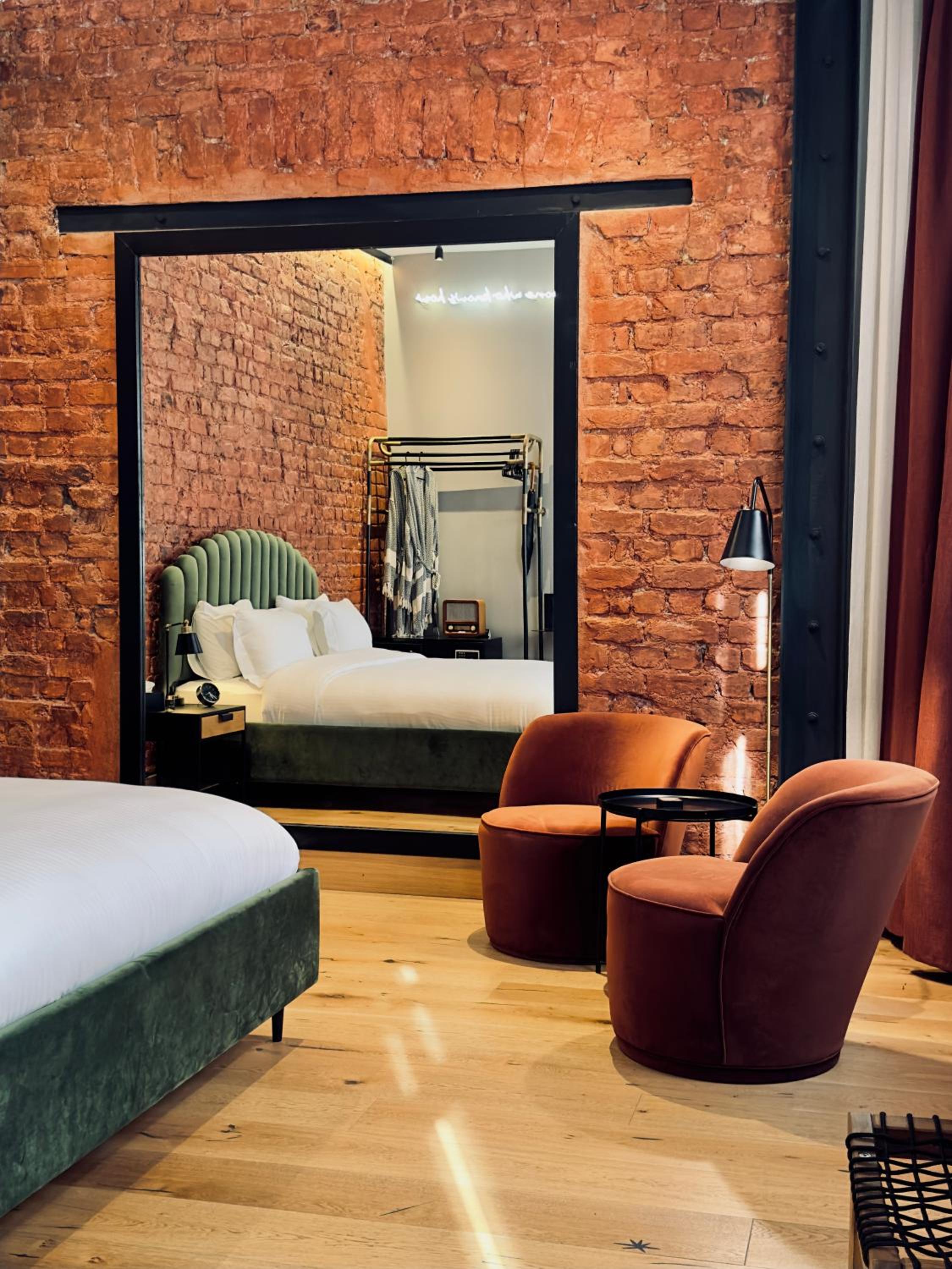Superior Double Room Street View