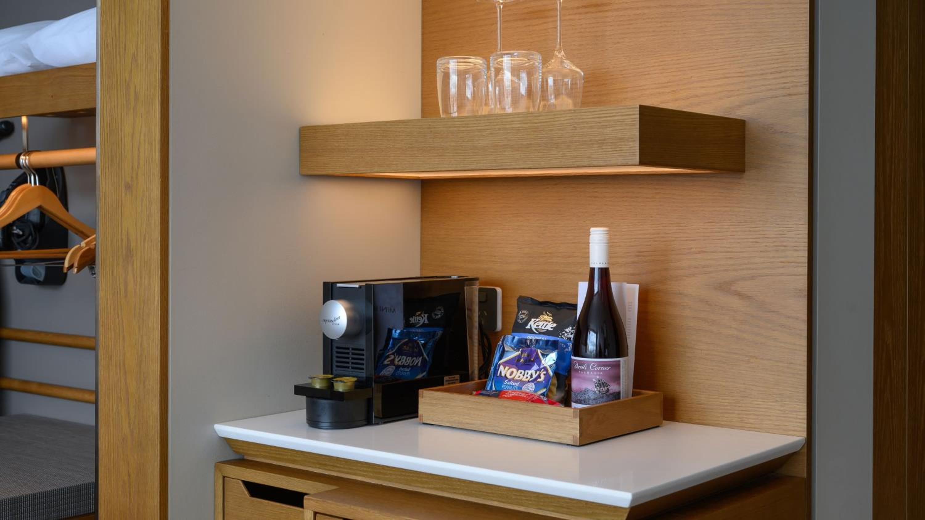 Standard King Room with Club Access - Disability Access