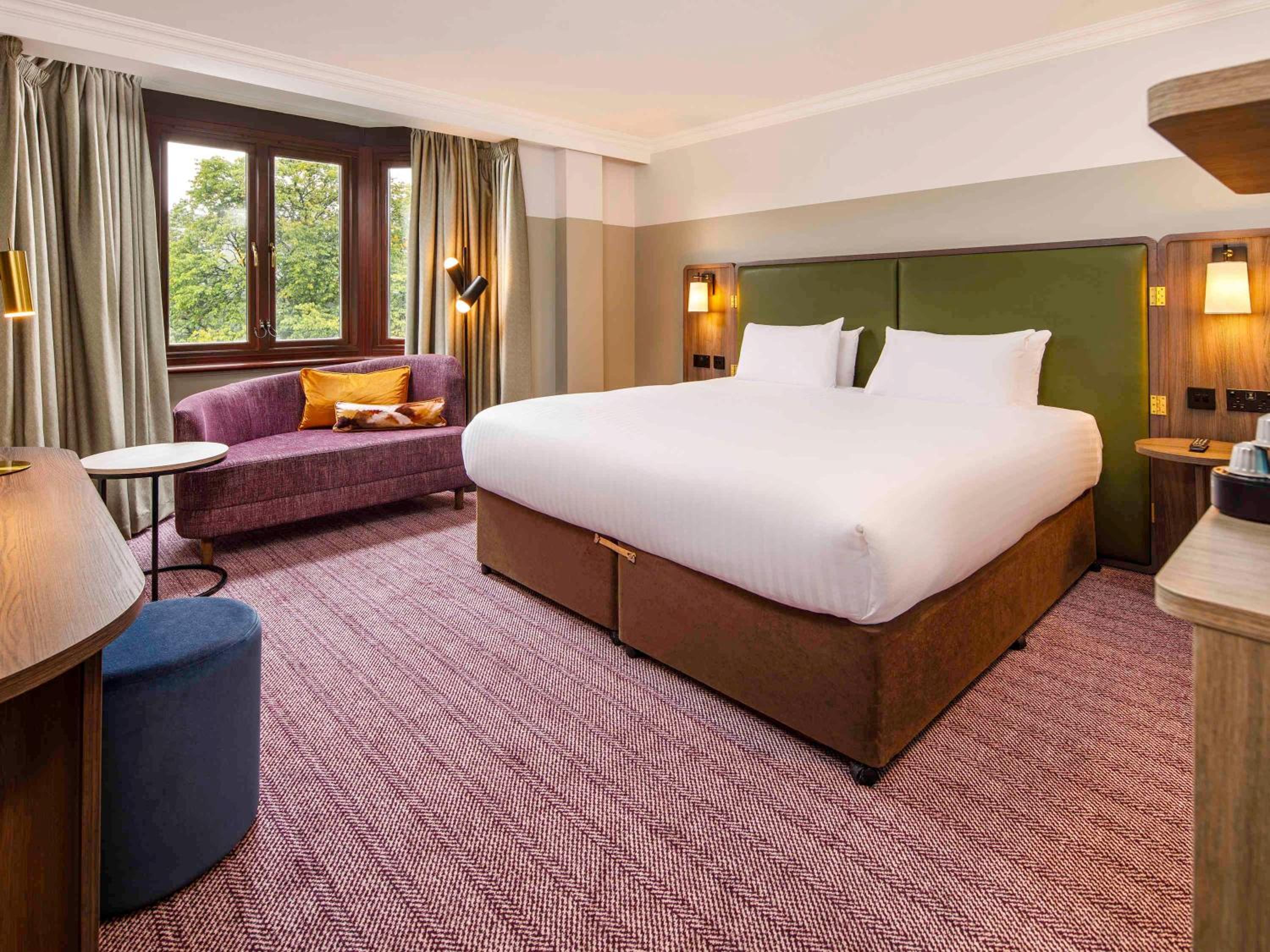 Superior Room 1 King Size Bed Castle View