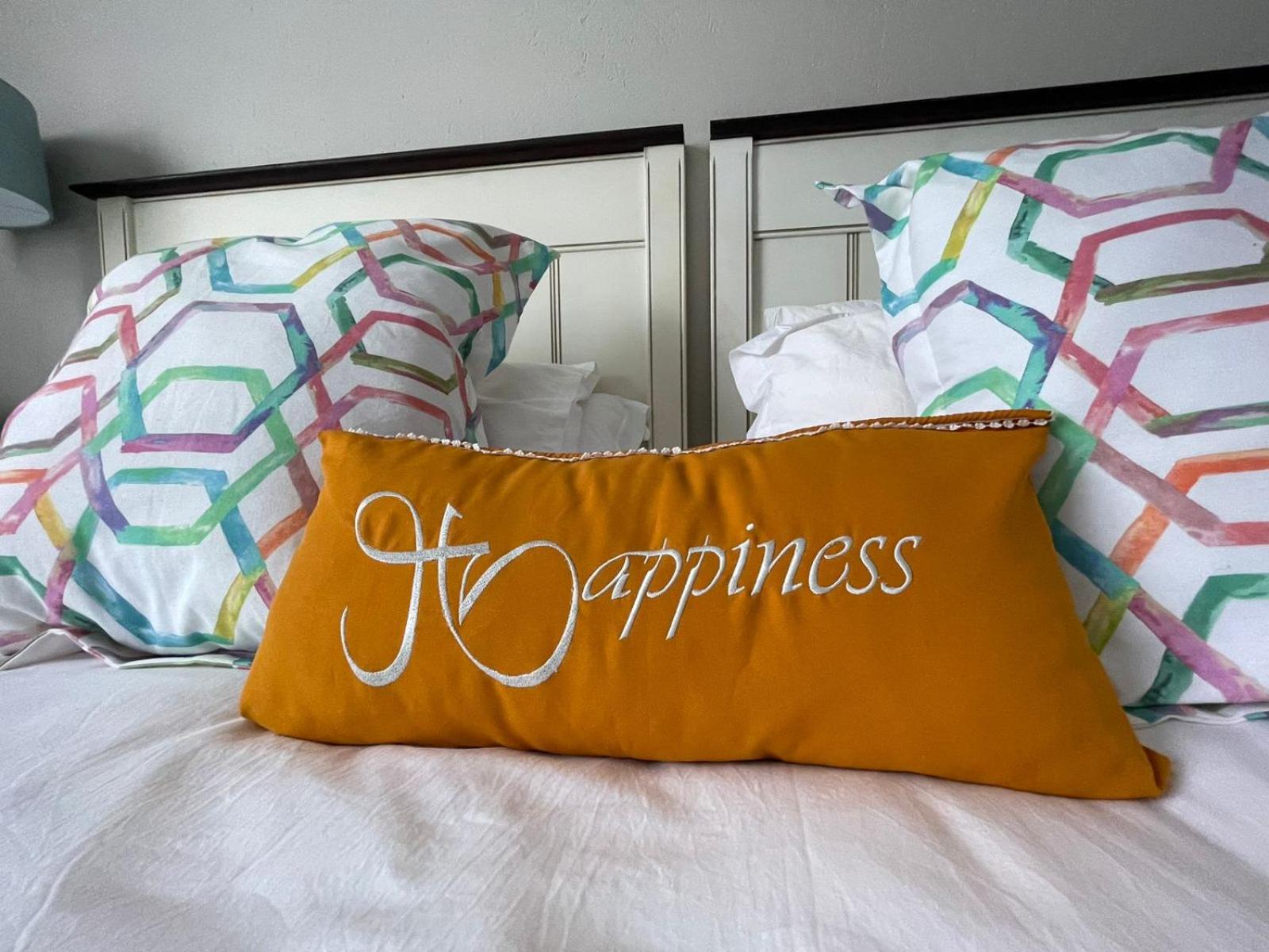 Large Double or Twin Room photo 2