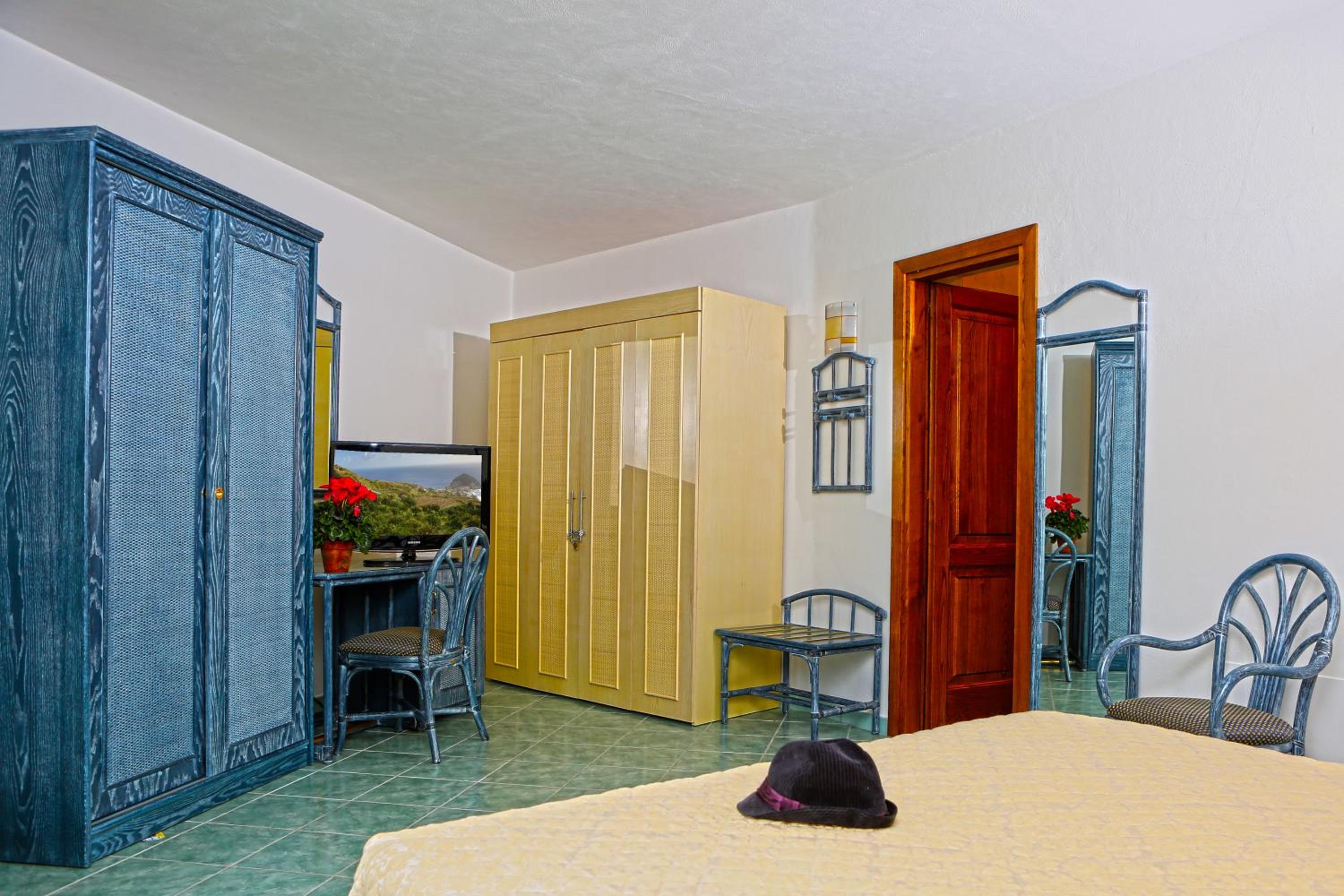 Double Room - Separate Building - Photo 6