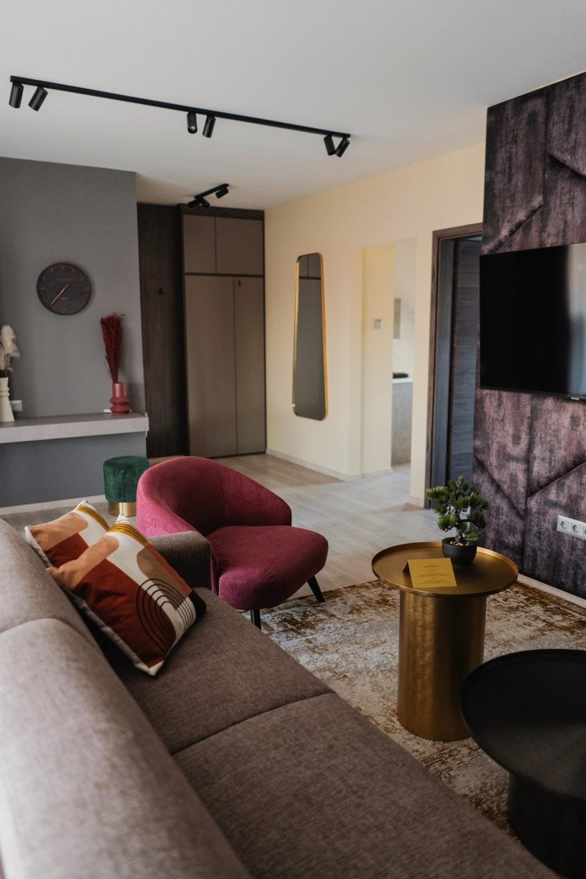 Deluxe Double Room with Balcony photo 1