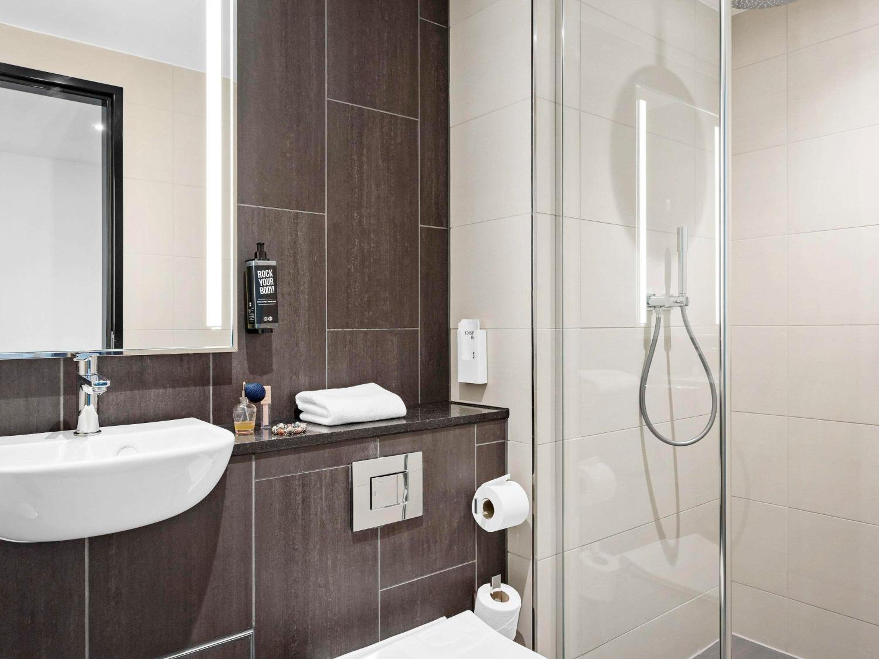 Premium Double Room - Photo 5