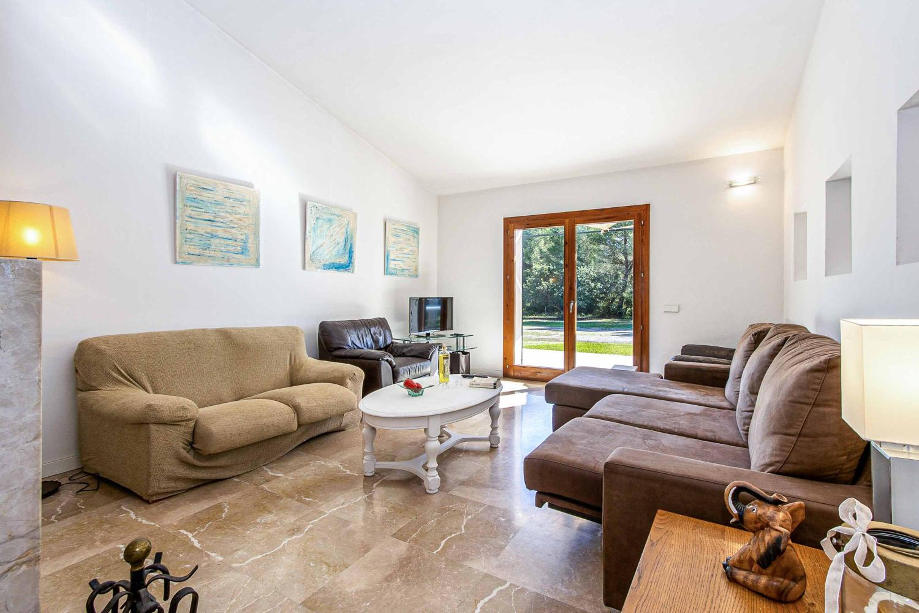 Villa de Cuatro Habitaciones