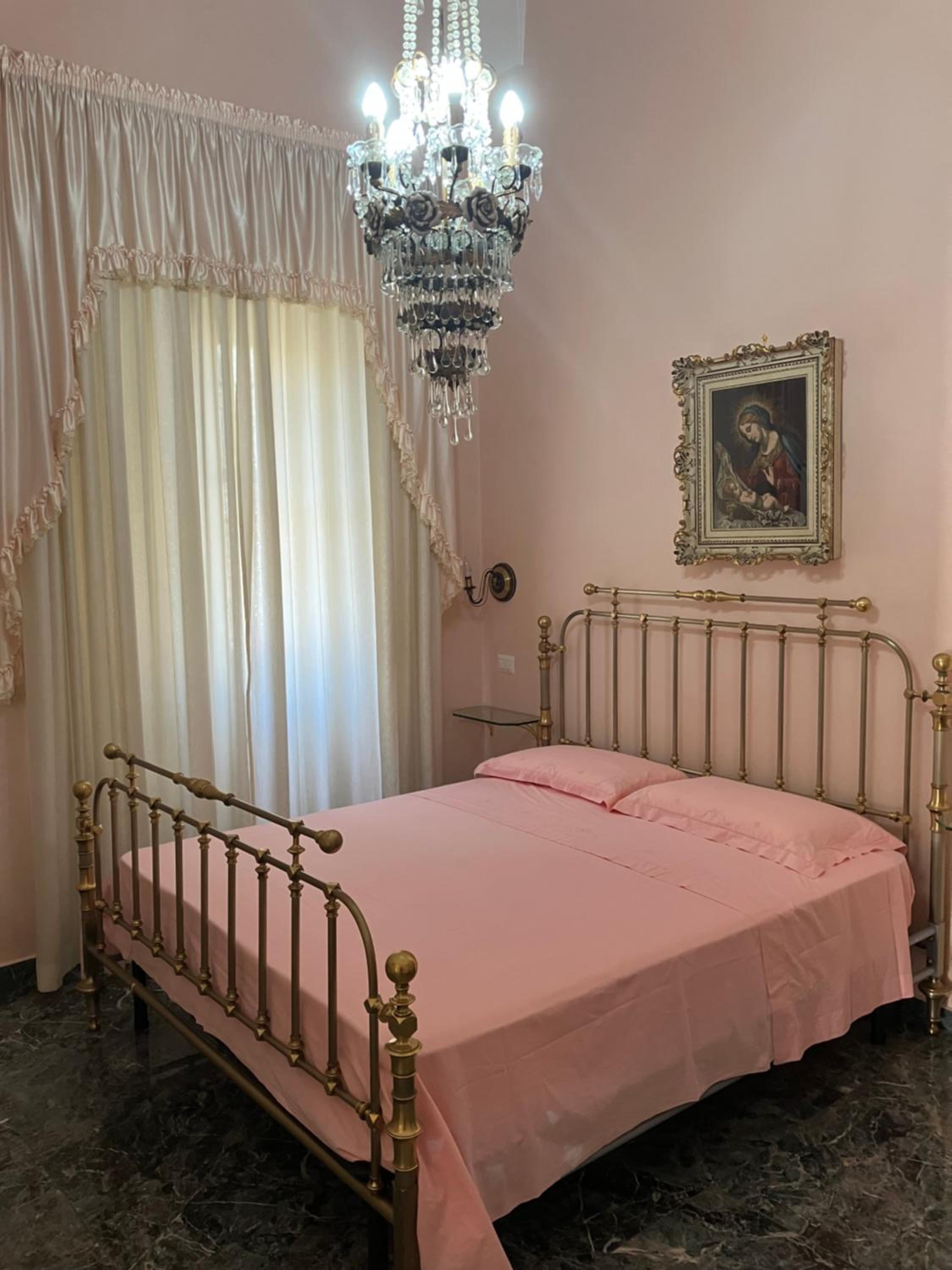 Deluxe Queen Room photo 1