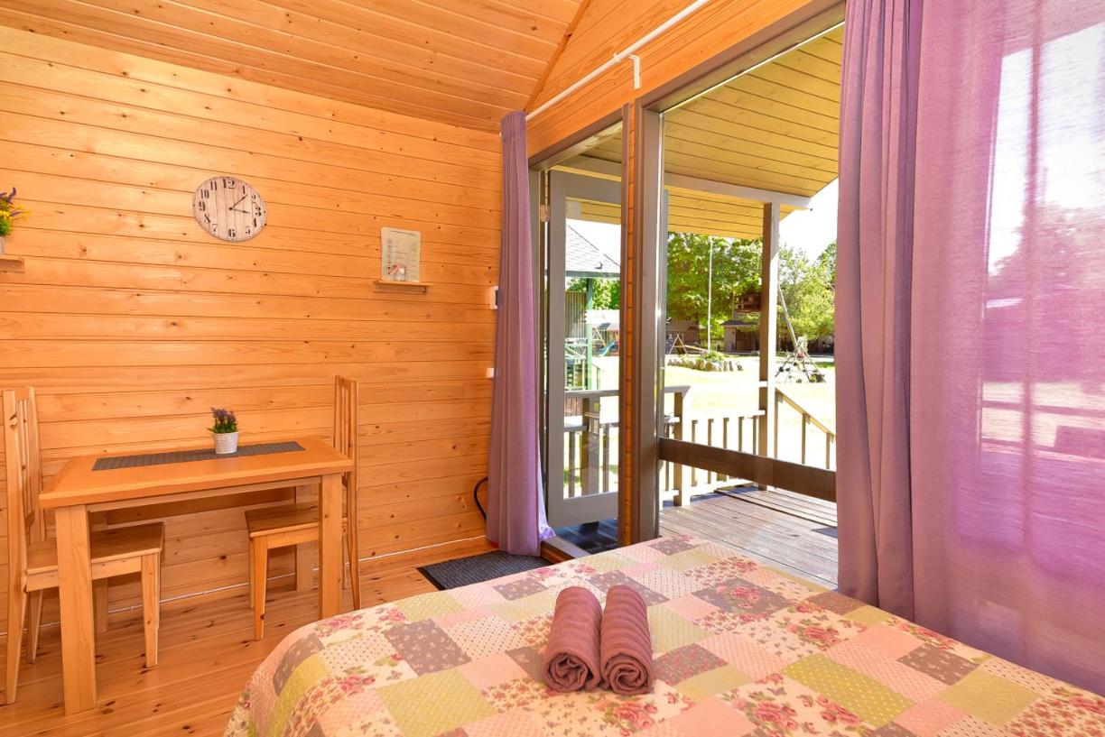 Two-Bedroom Cottage photo 3