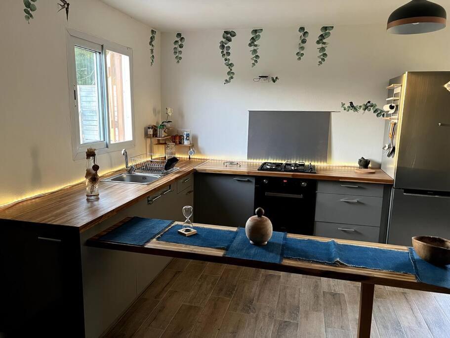 Two-Bedroom House photo 2