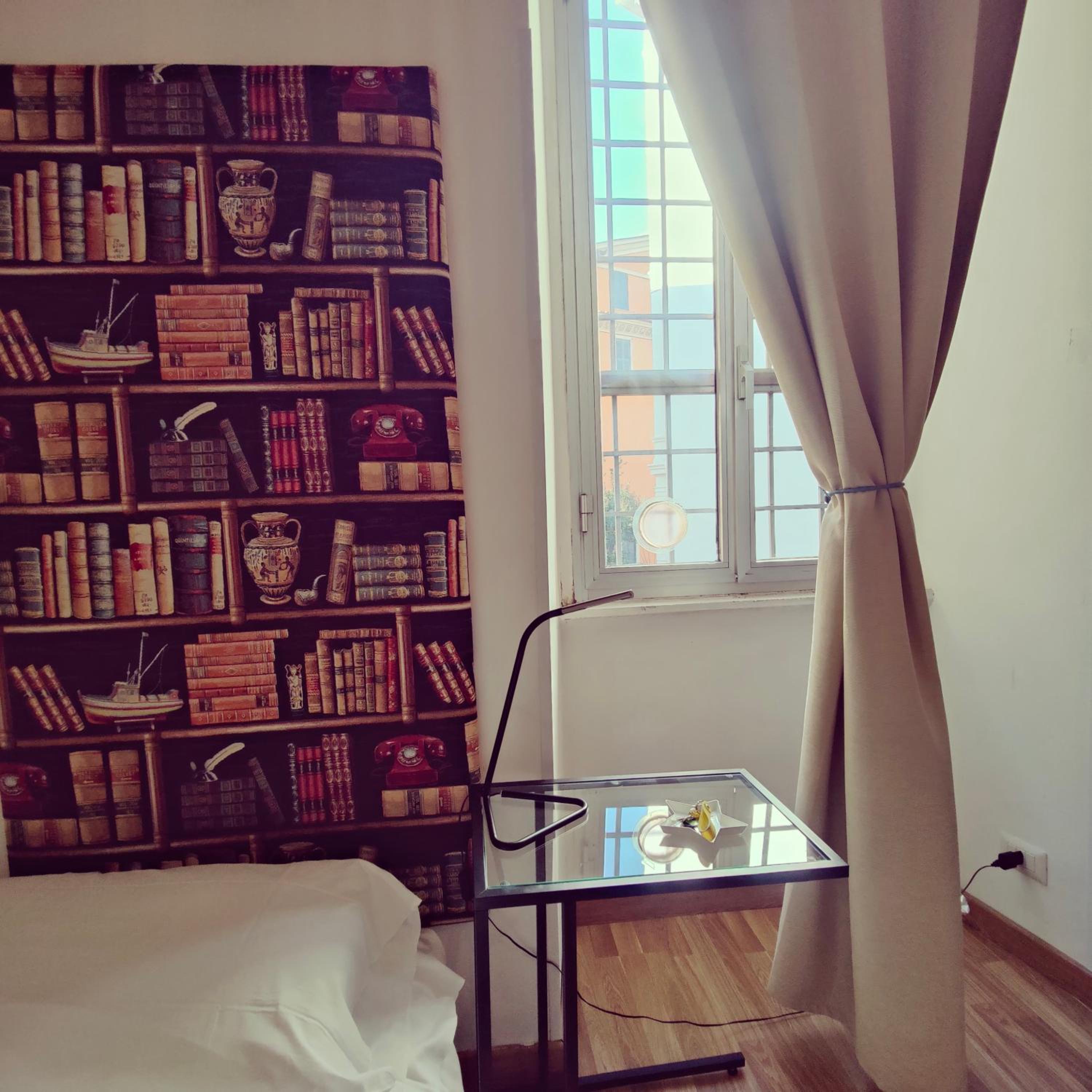 Single Room with Bathroom photo 3