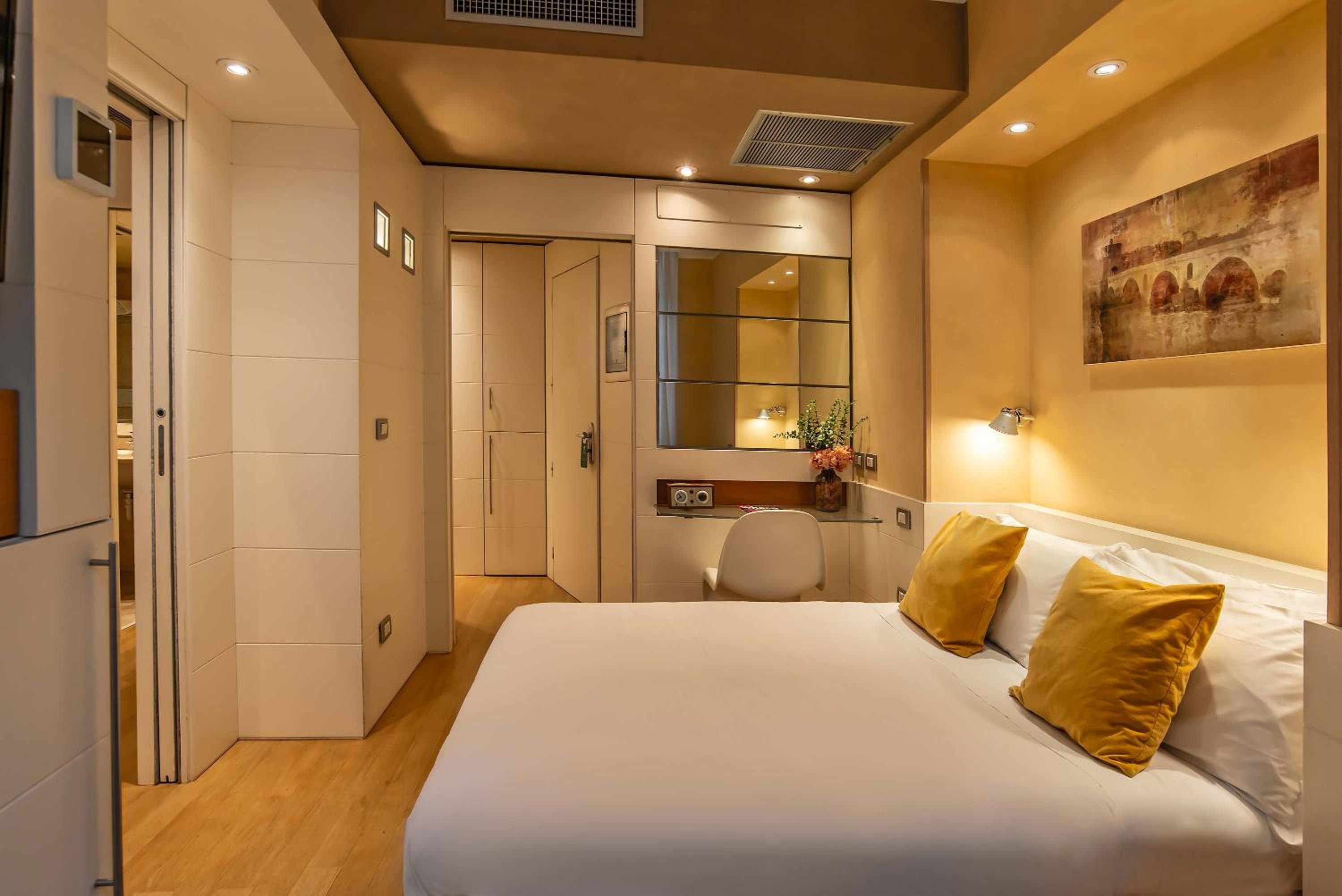 Superior Single Room