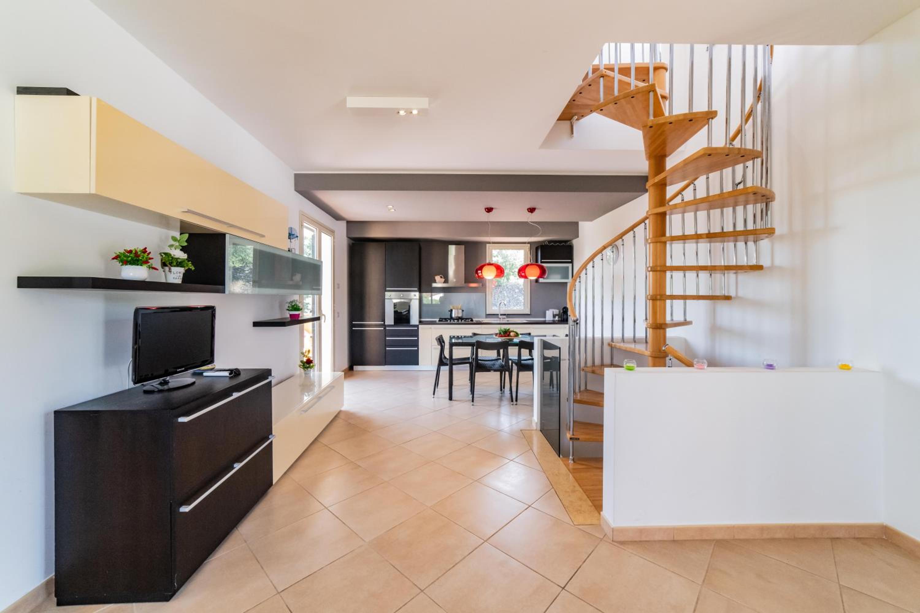 Three-Bedroom Villa photo 3
