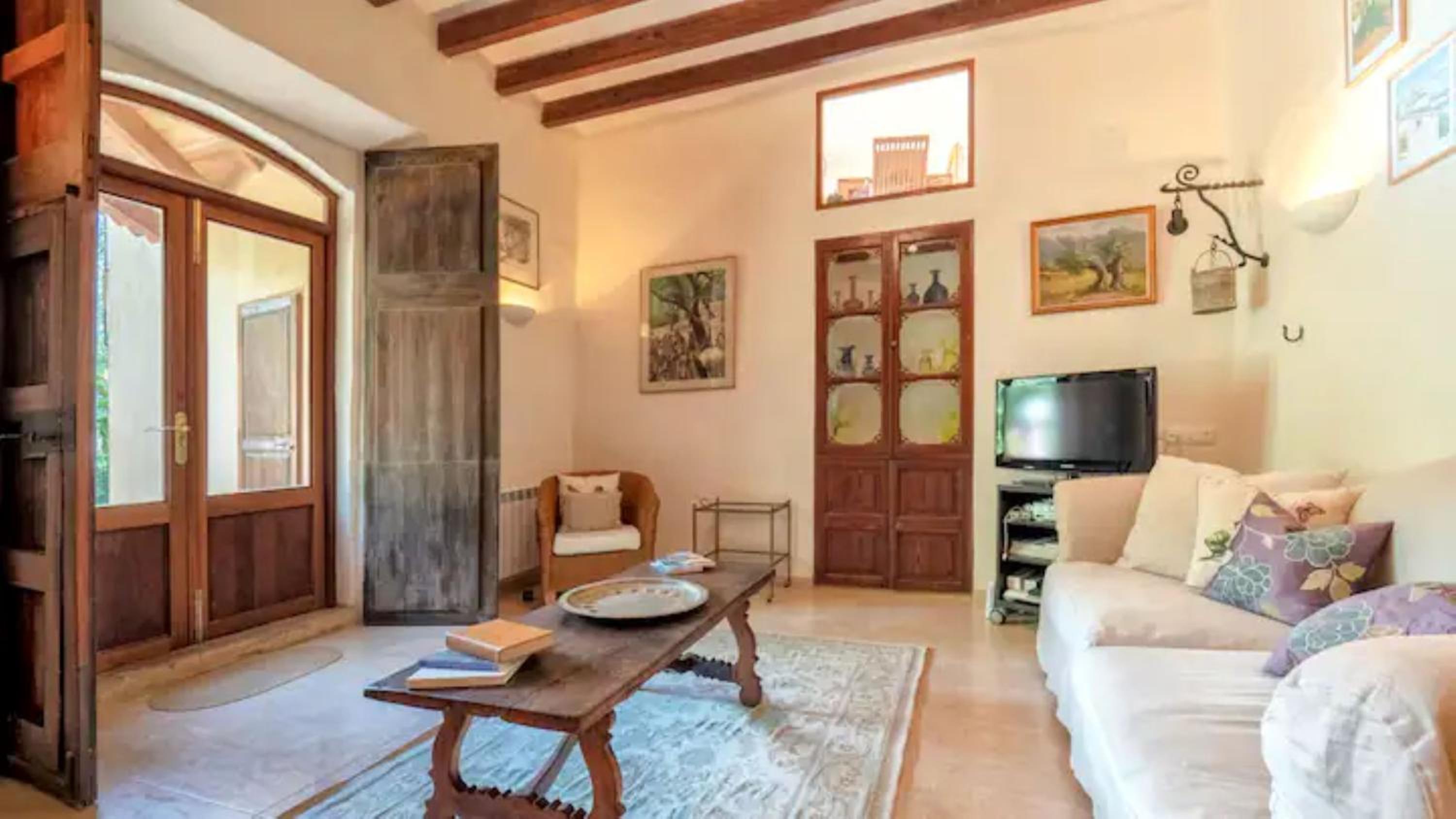 Villa con vistas al jardín