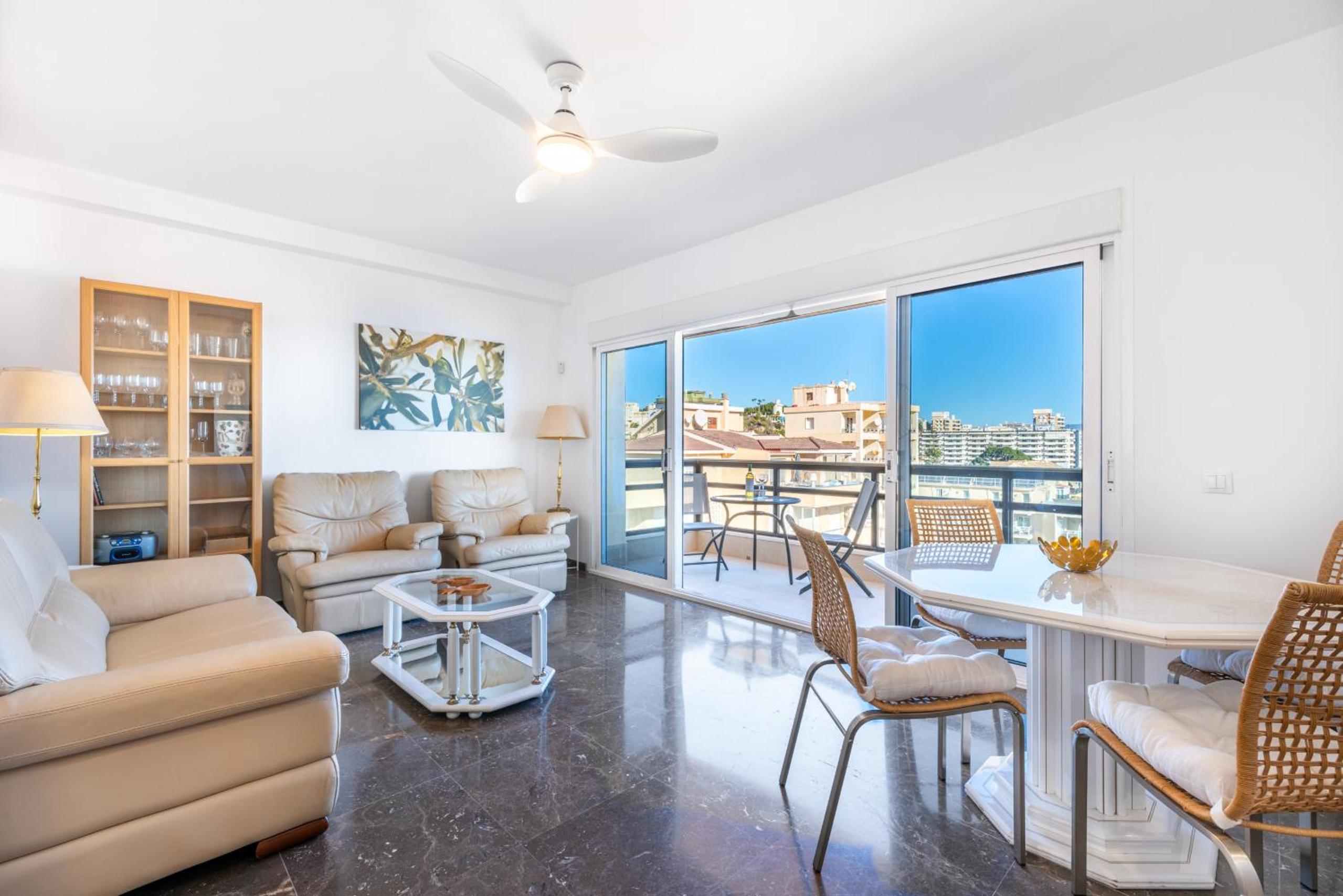 Apartamento con vista al mar