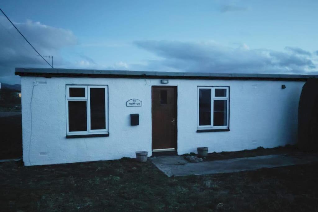 Two-Bedroom House photo 3