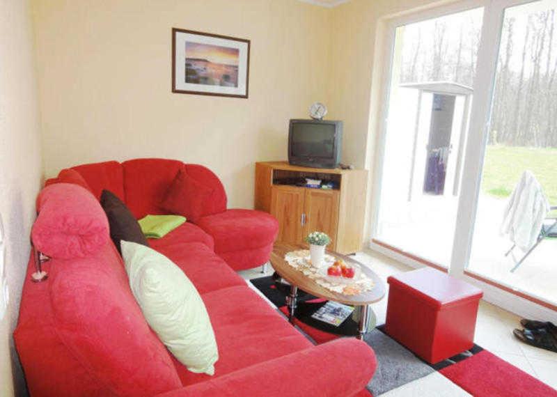 One-Bedroom Apartment with Terrace photo 1