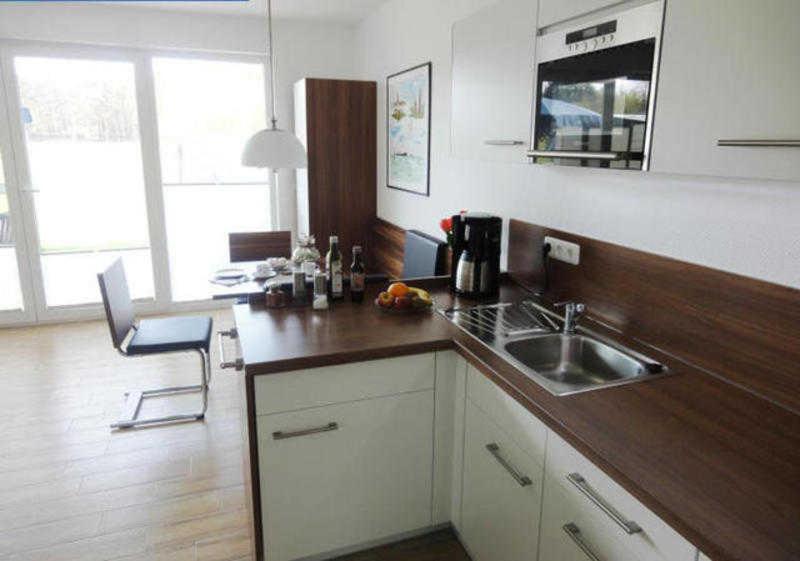 One-Bedroom Apartment with Terrace photo 2