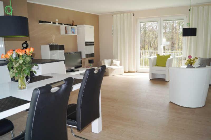 Two-Bedroom Apartment with Balcony photo 1