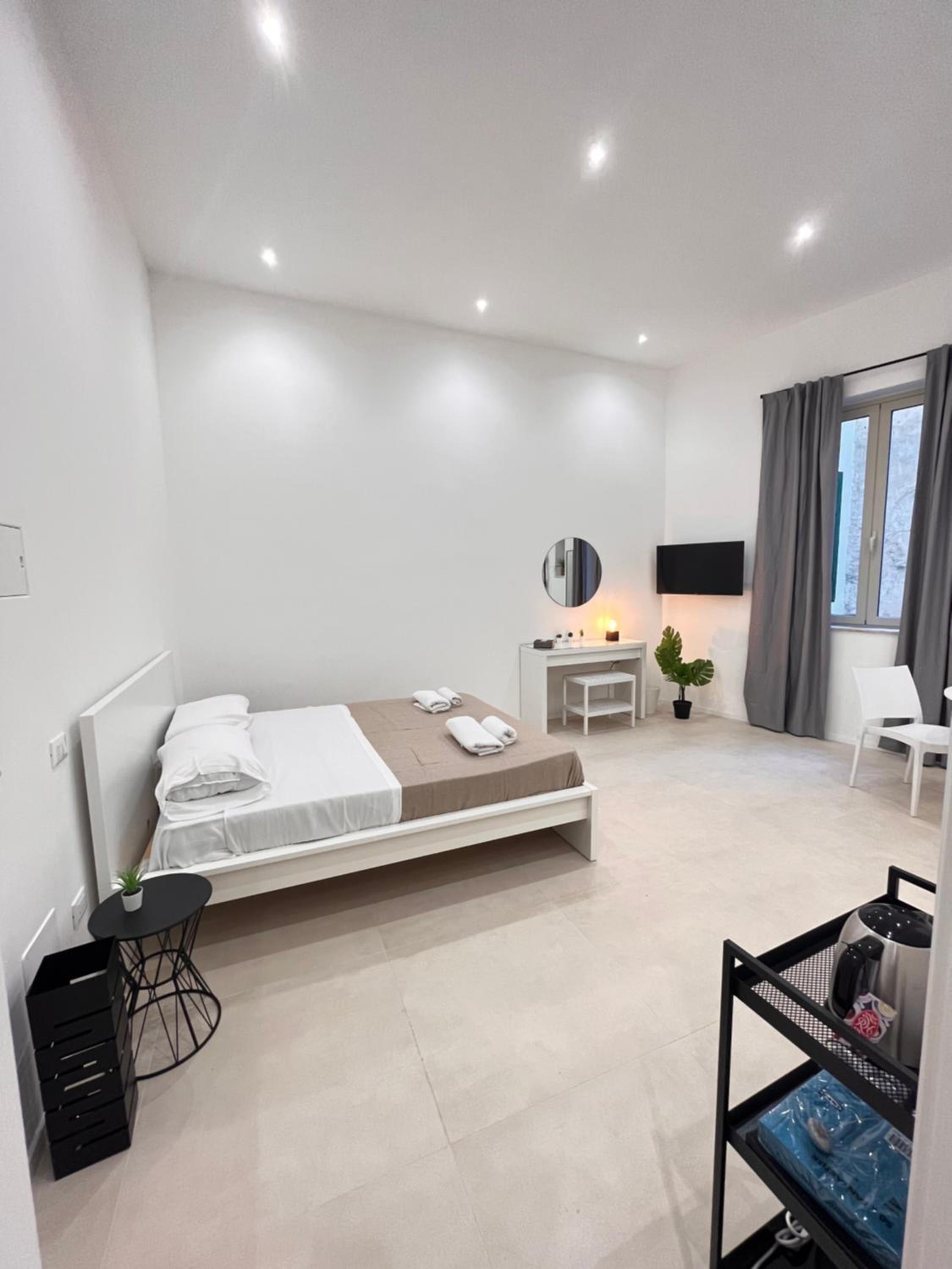 Studio Apartment - City View