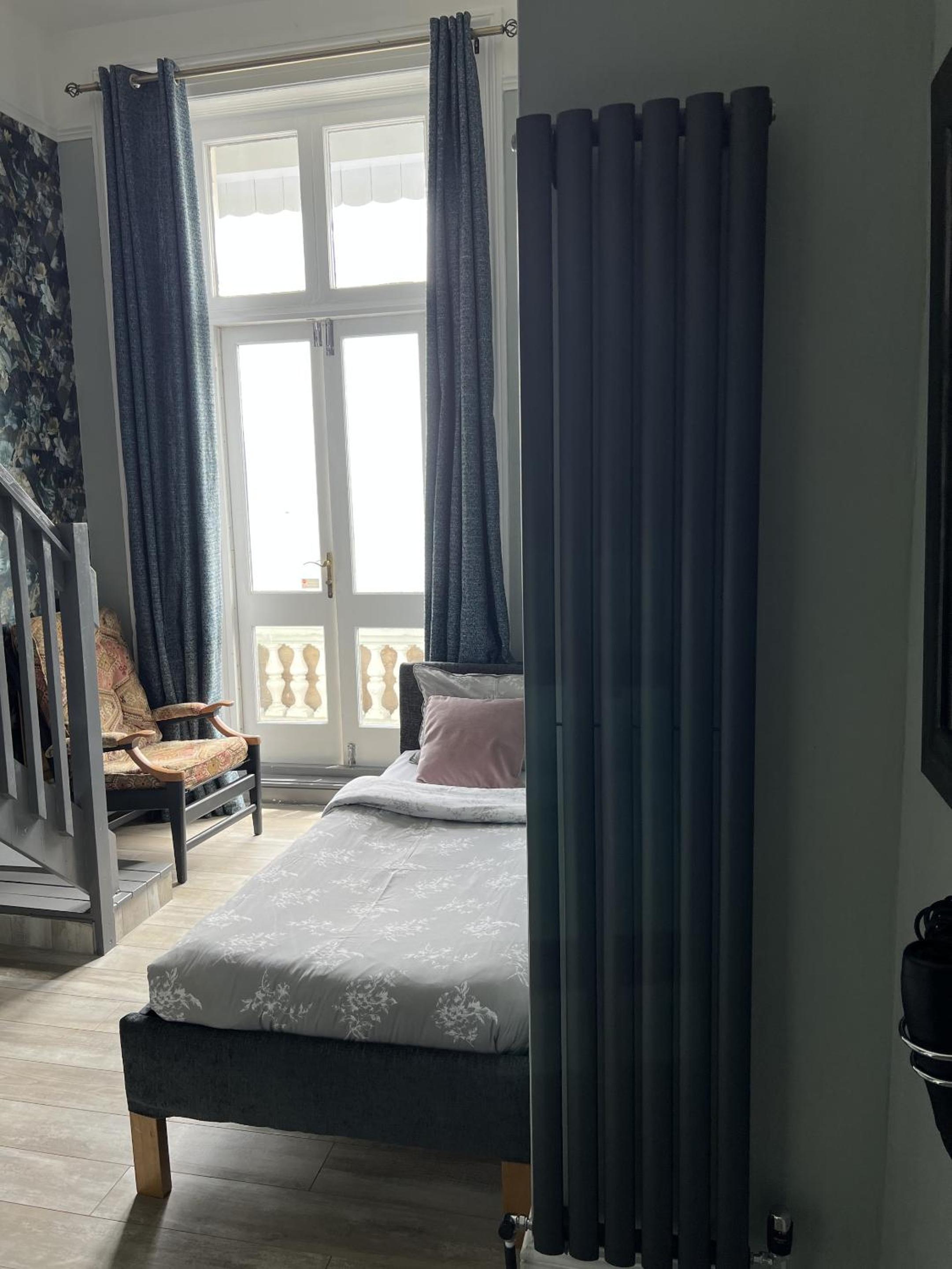 Comfort Triple Room with Shower photo 2
