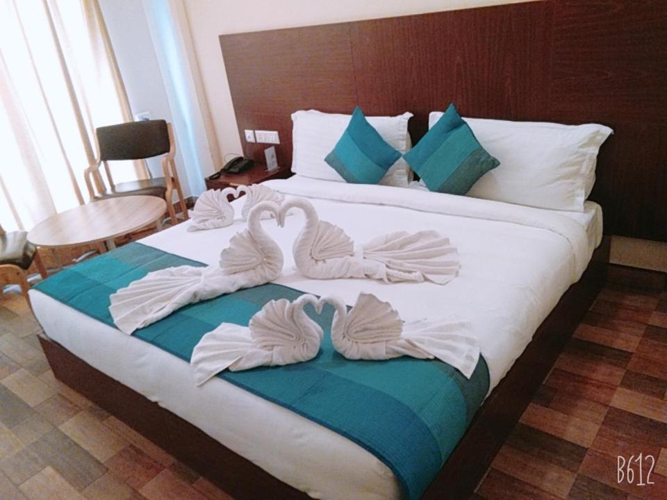 Deluxe Double Or Twin Room With Balcony