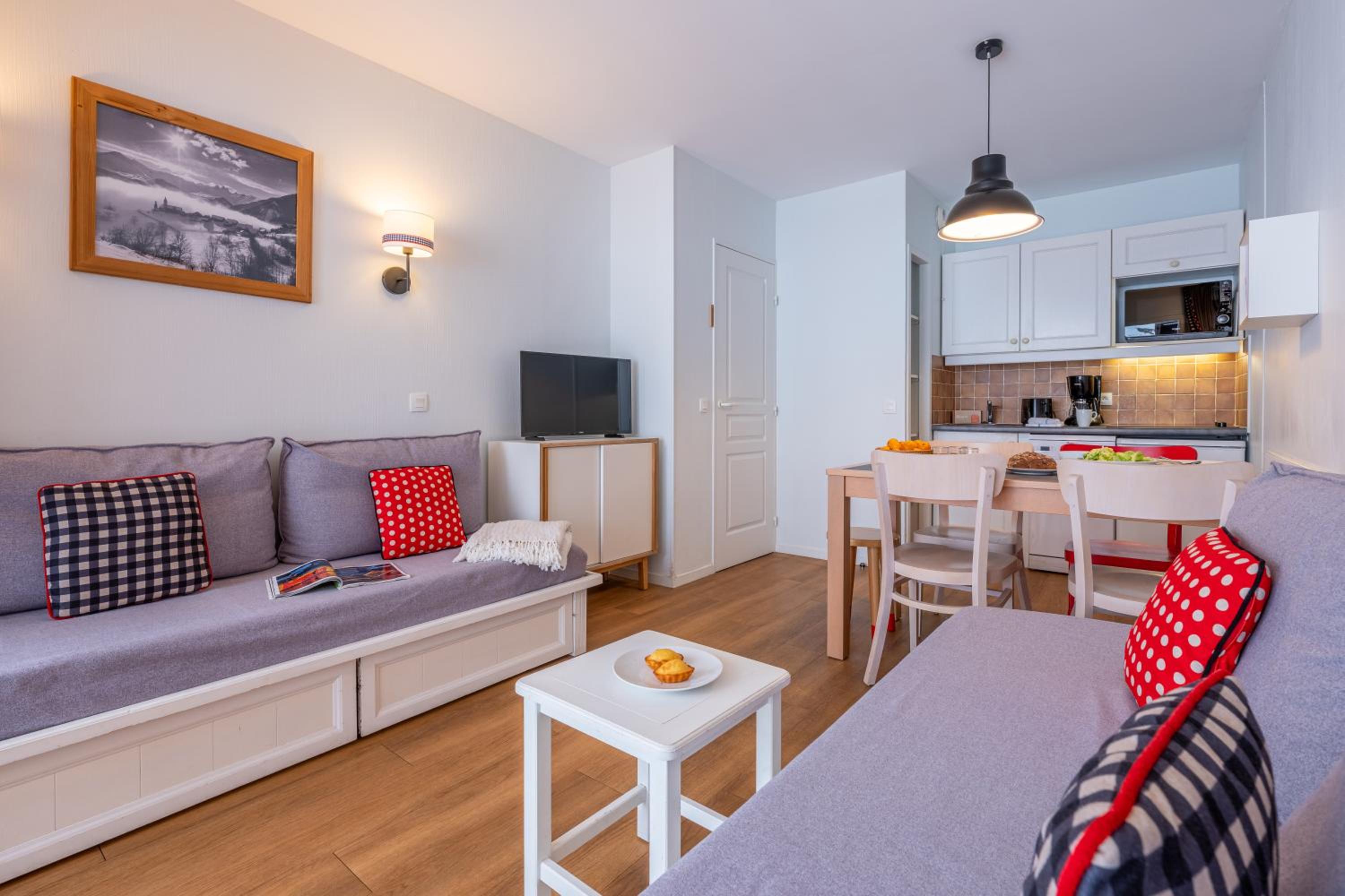 One-Bedroom Apartment - Mountain View (4 People)