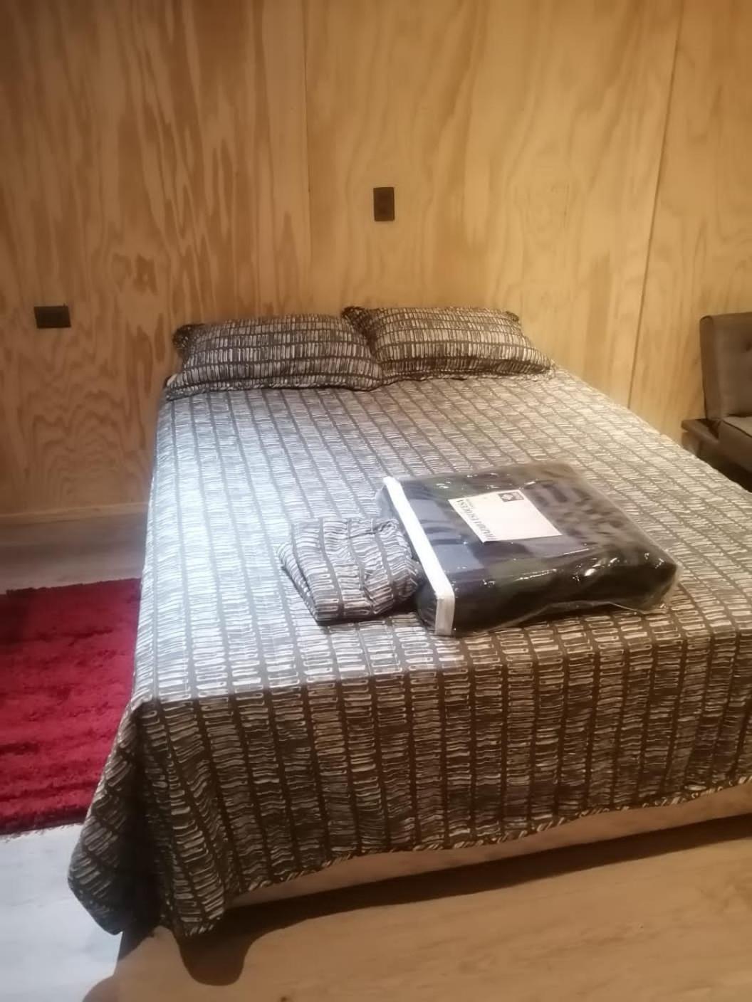 One-Bedroom House photo 3