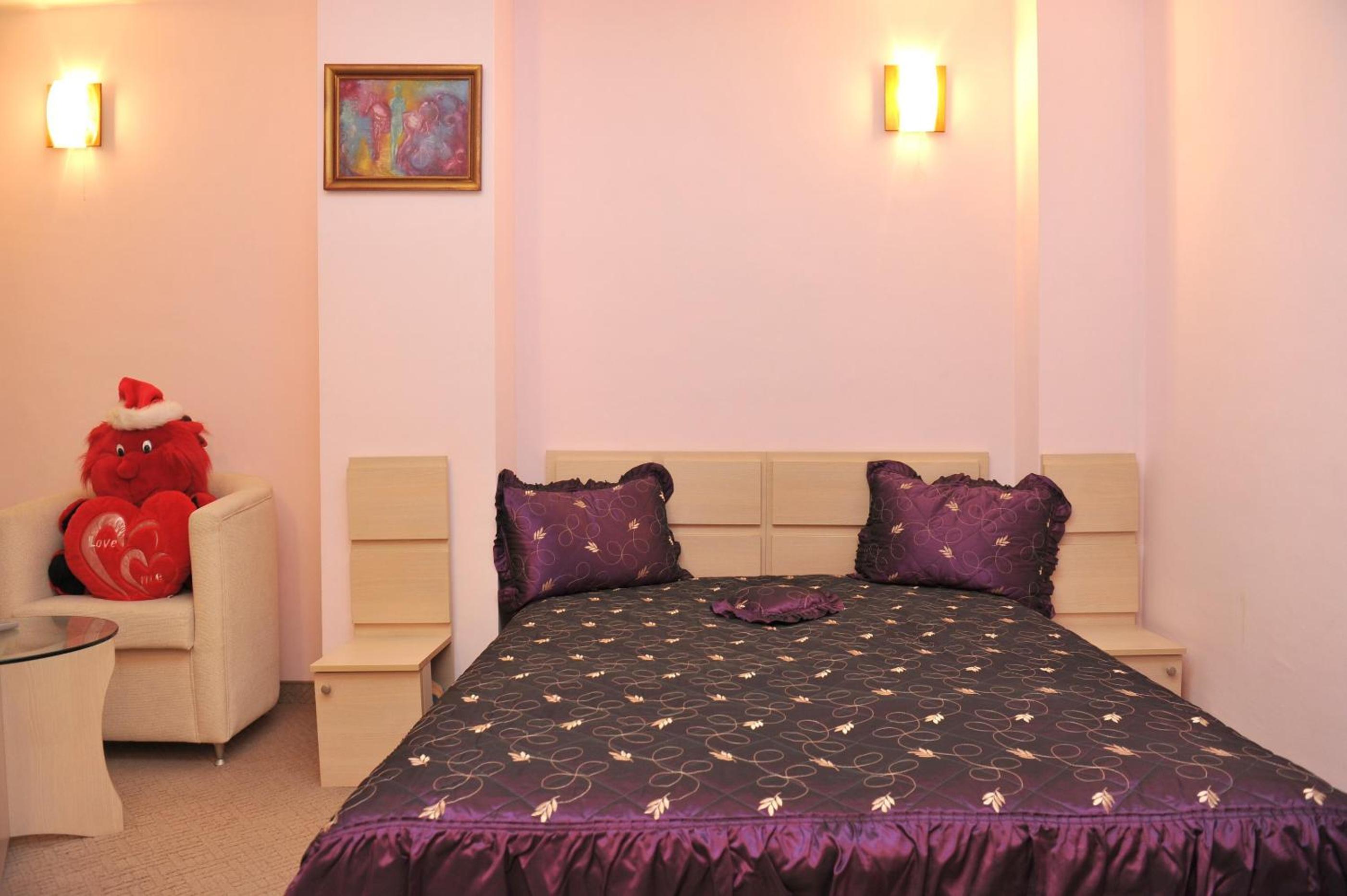 Double Room - Photo 4