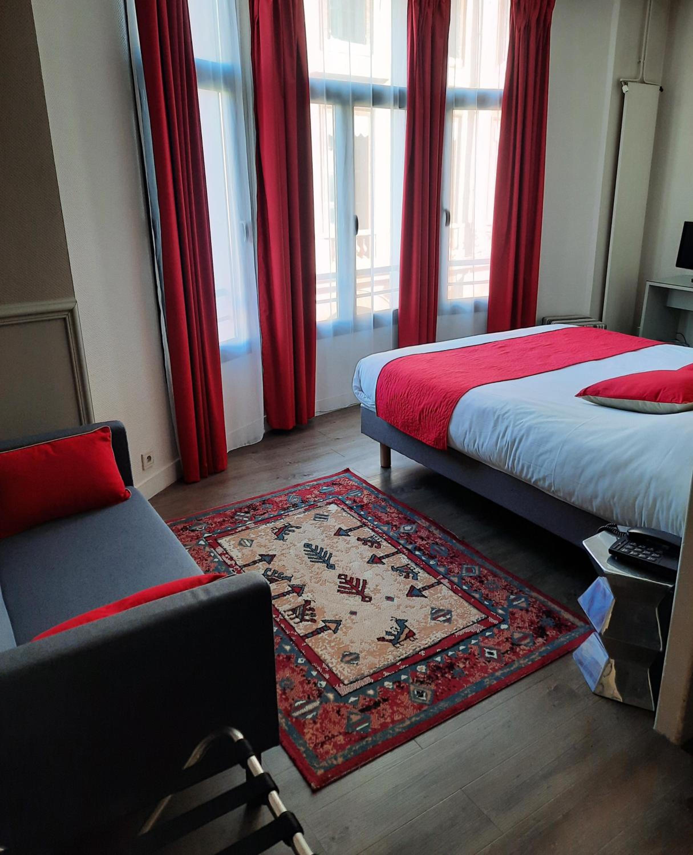 Superior Double Room - Photo 12